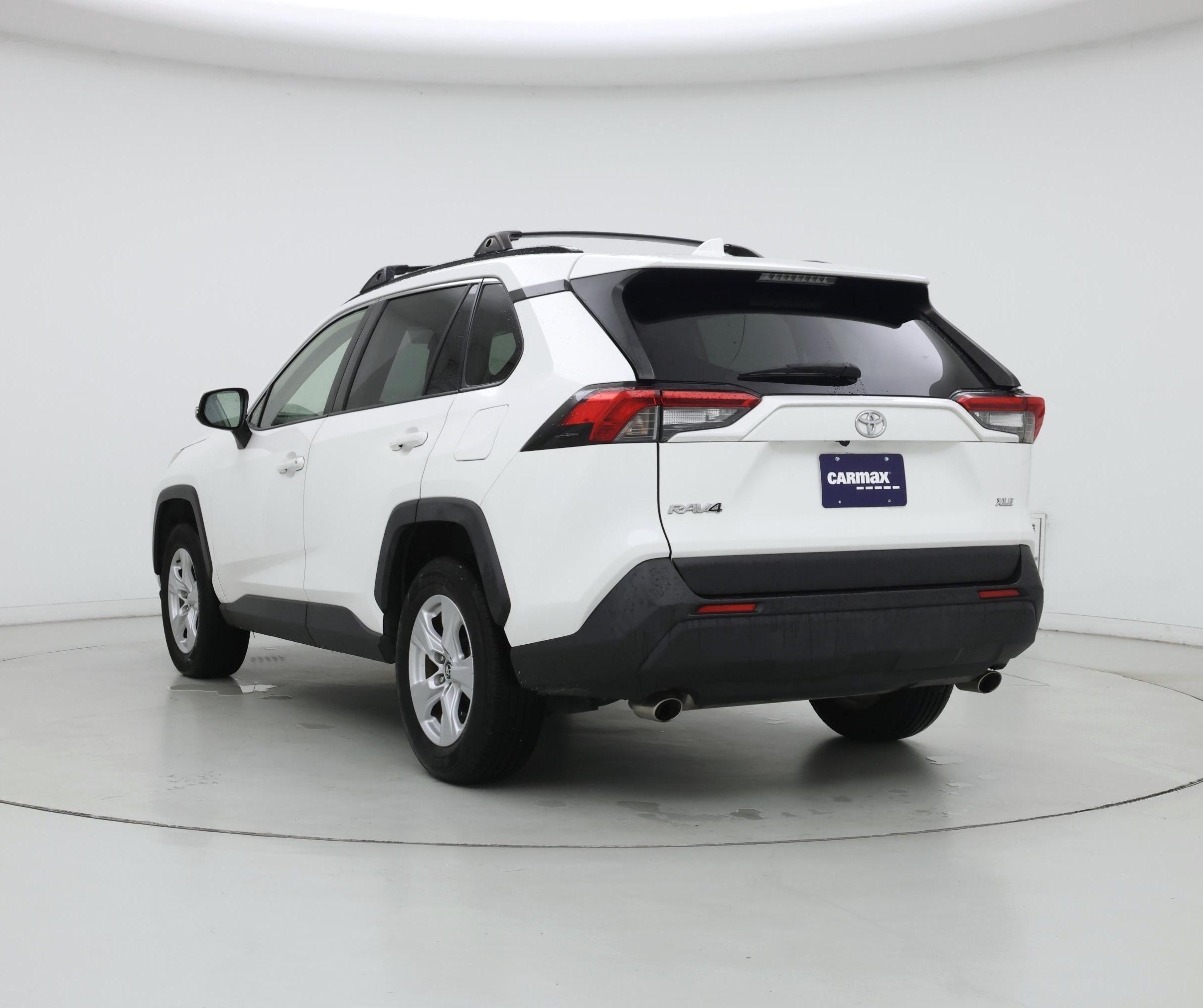 Thumbnail: 2019 Toyota RAV4 - 2