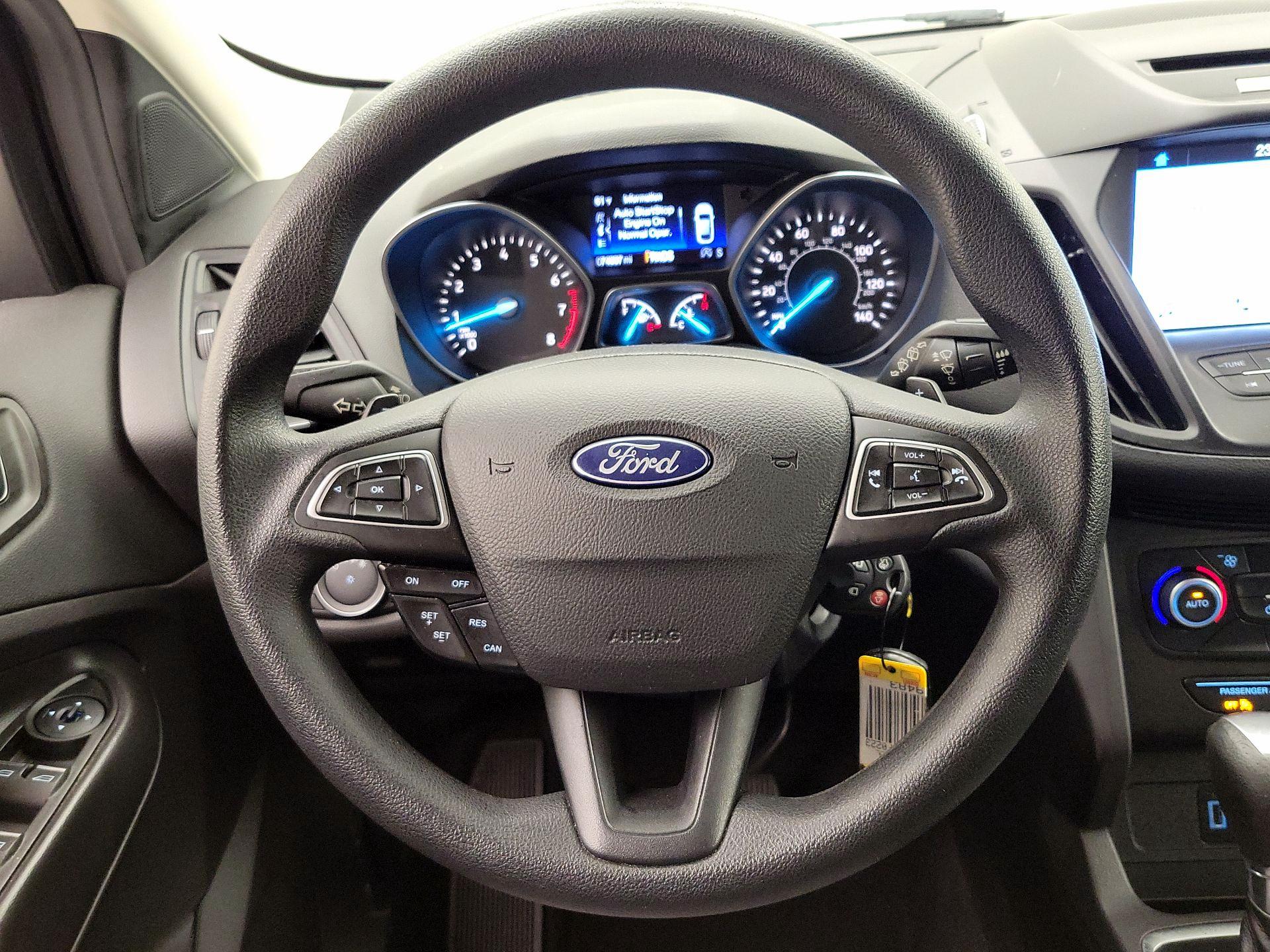 Thumbnail: 2017 Ford Escape - 10