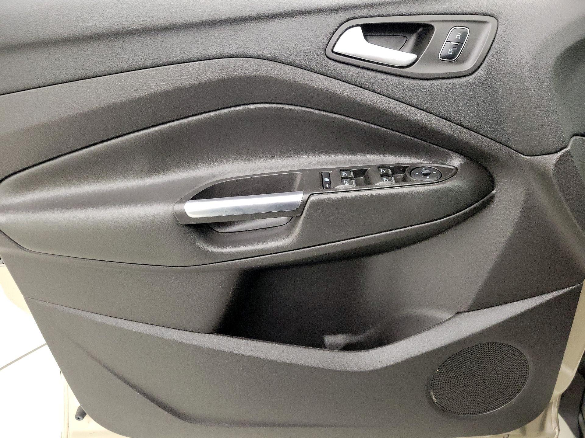 Thumbnail: 2017 Ford Escape - 12