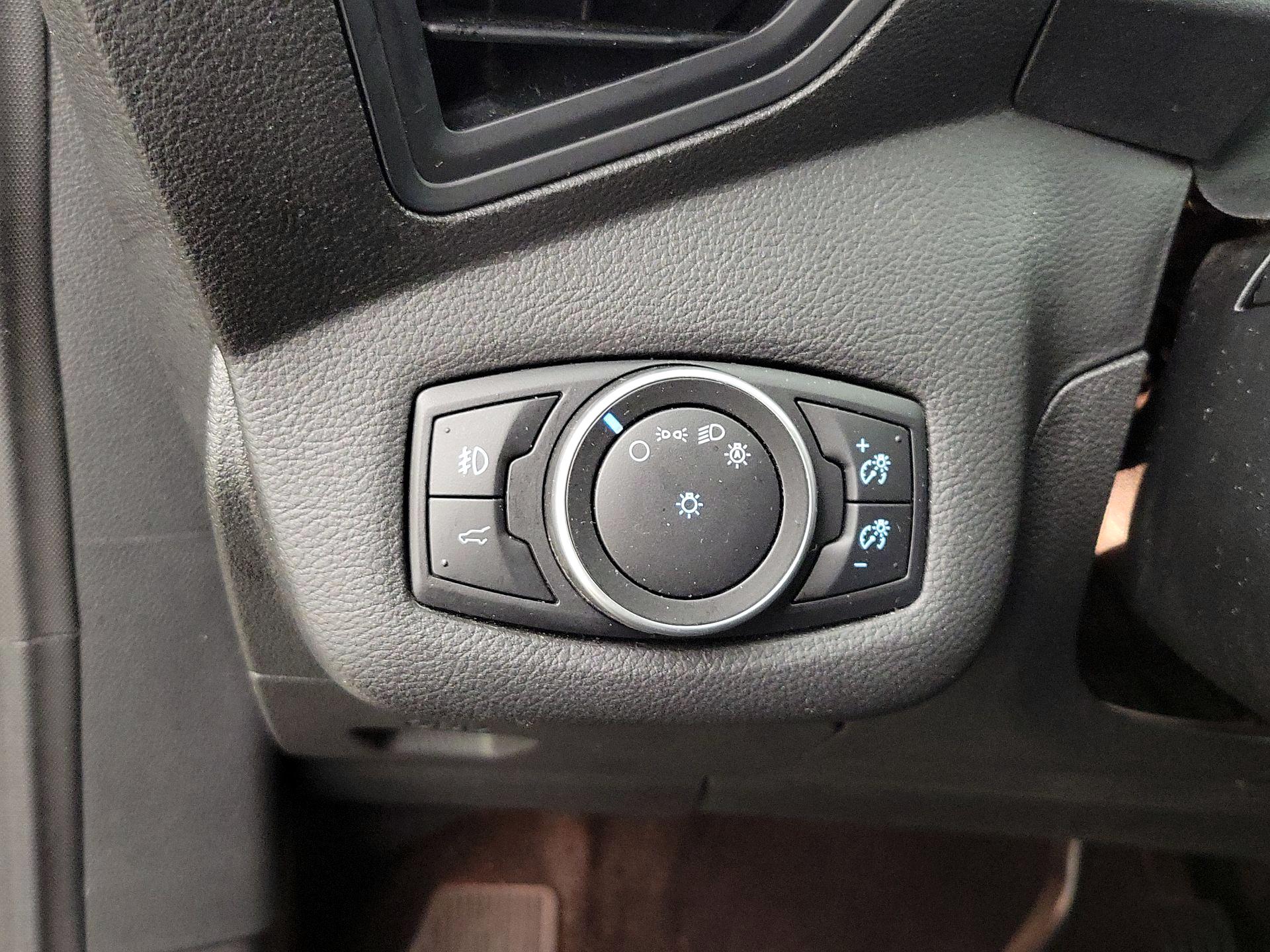 Thumbnail: 2017 Ford Escape - 13