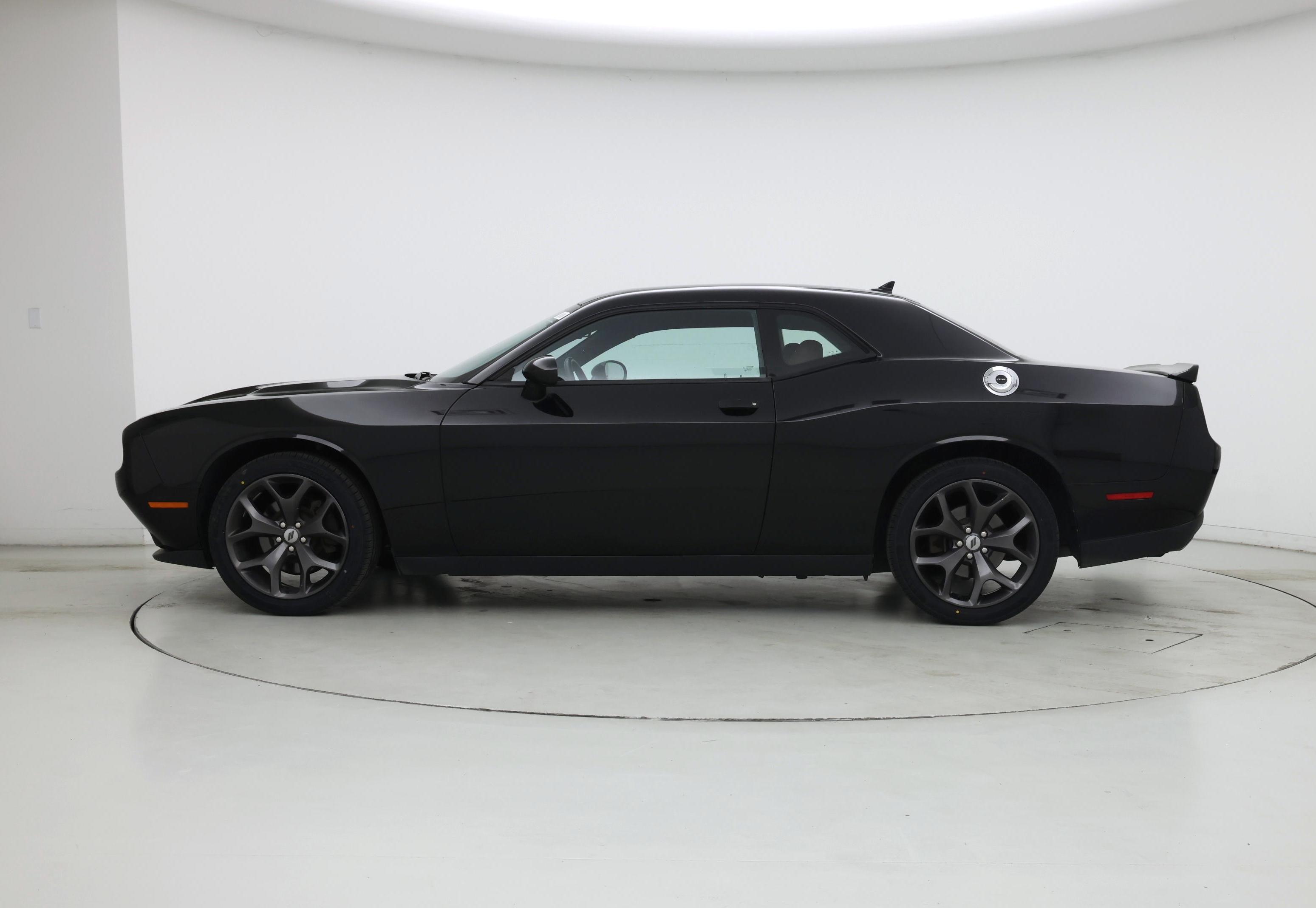 Thumbnail: 2019 Dodge Challenger - 3