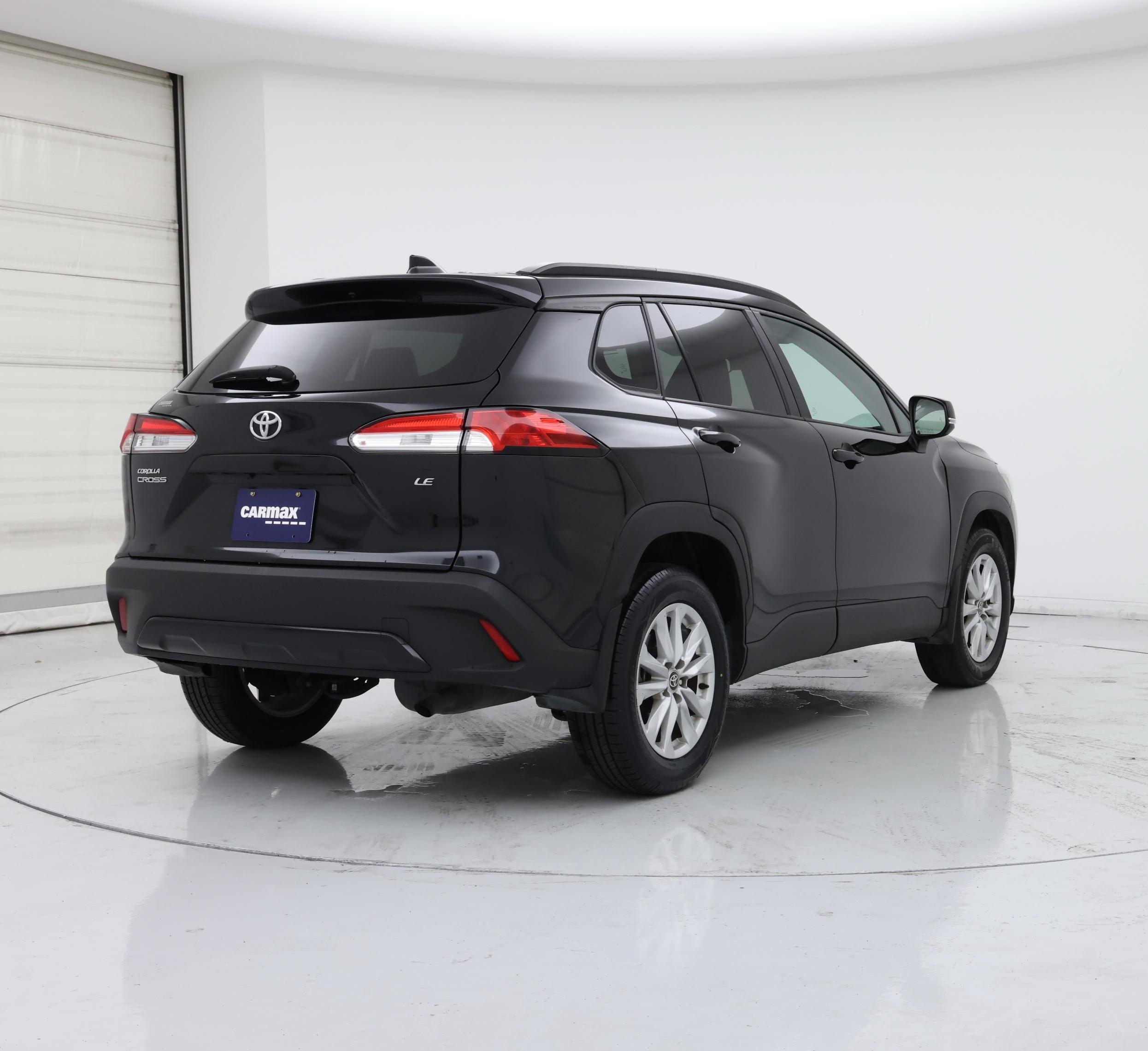 Thumbnail: 2023 Toyota Corolla Cross - 8