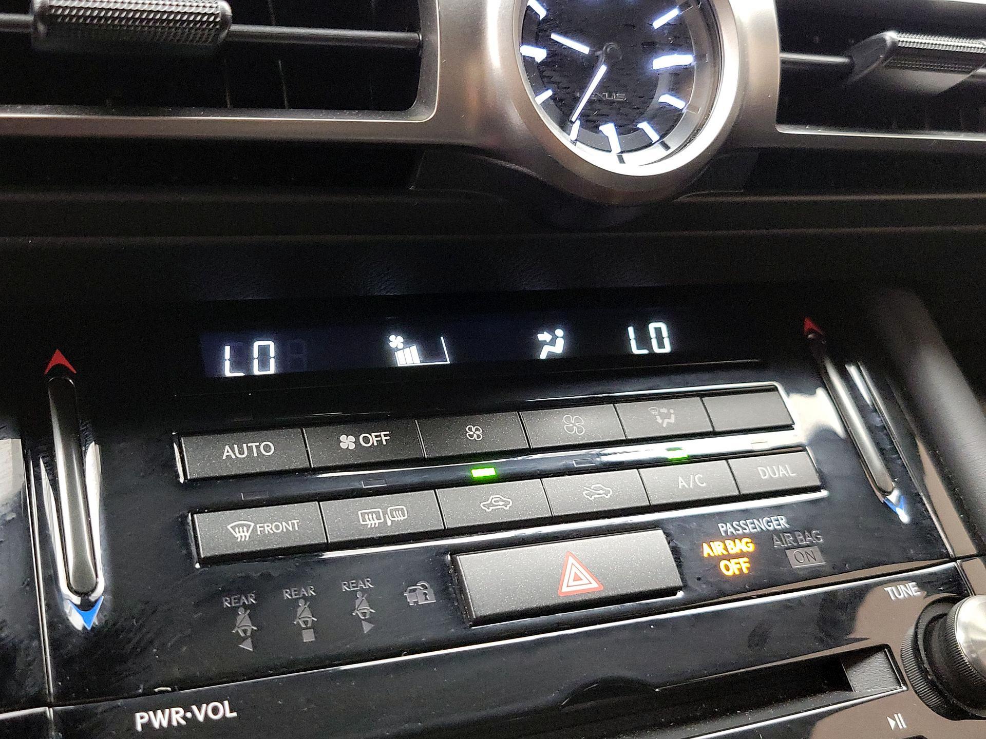 Thumbnail: 2022 Lexus IS - 16