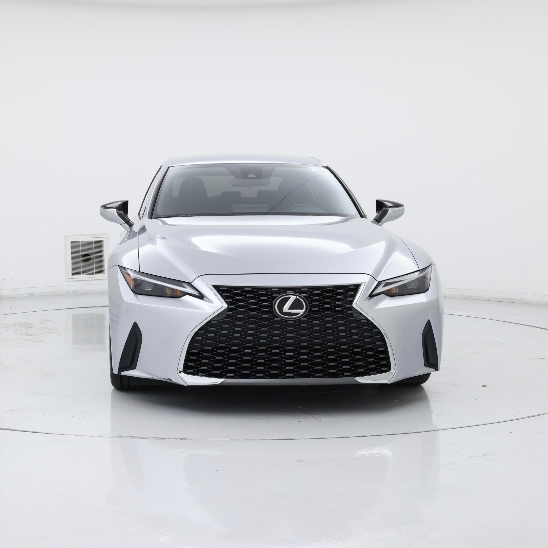 Thumbnail: 2022 Lexus IS - 5