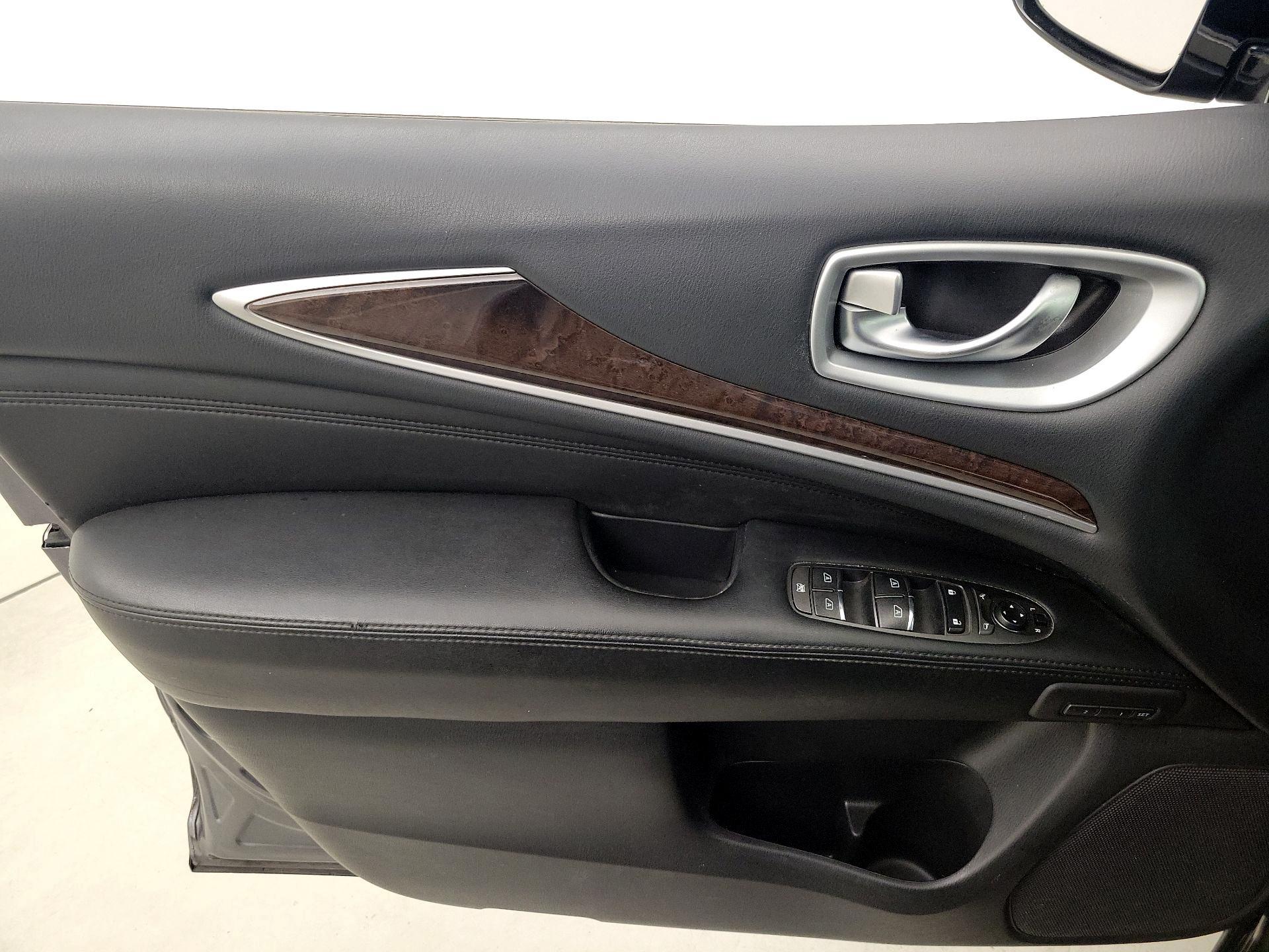 Thumbnail: 2015 INFINITI QX60 - 12