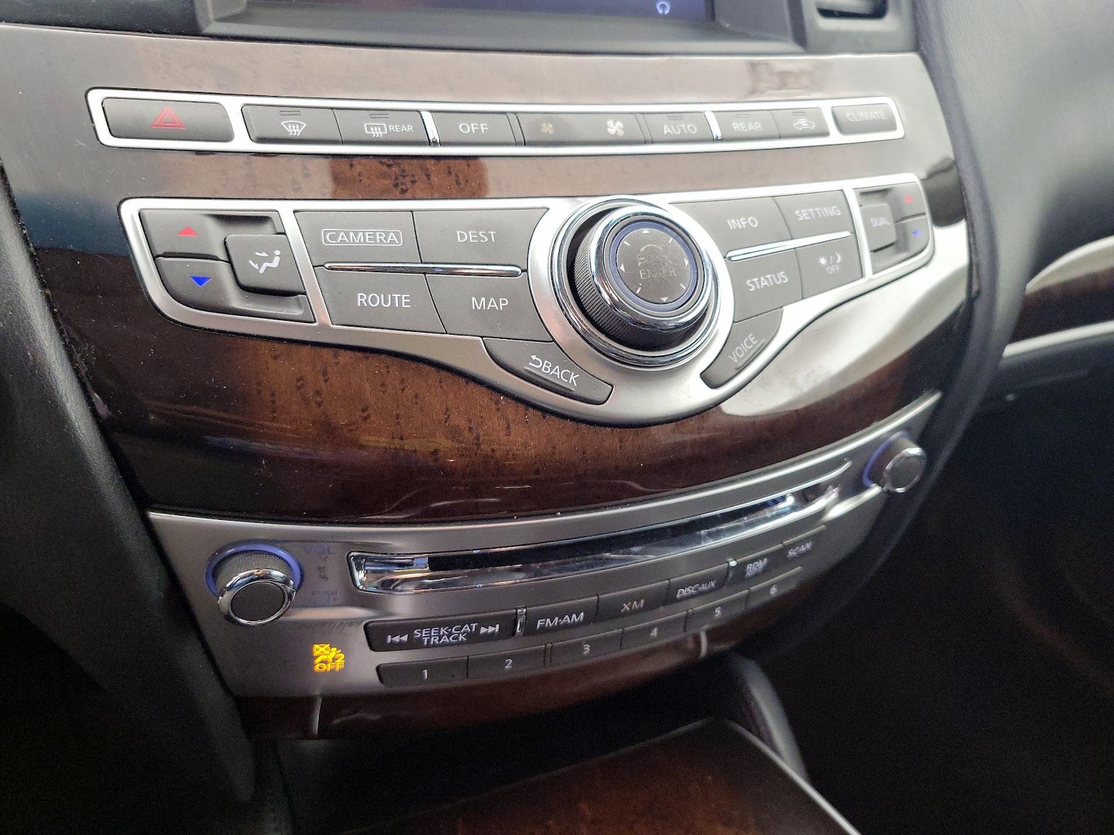 2015 INFINITI QX60 Base - Photo 18
