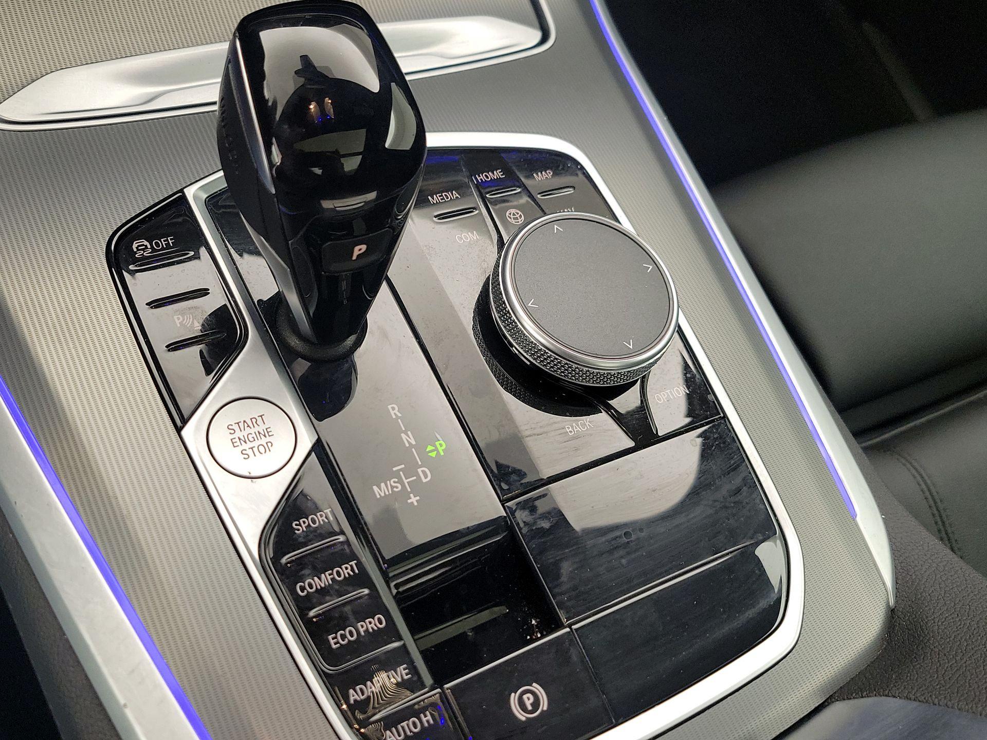 Thumbnail: 2022 BMW X5 - 18