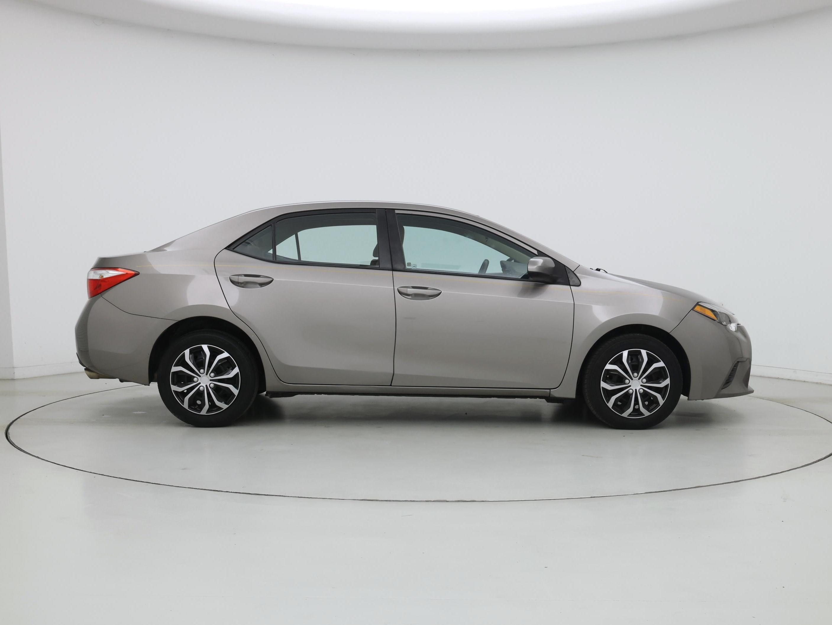Thumbnail: 2016 Toyota Corolla - 7