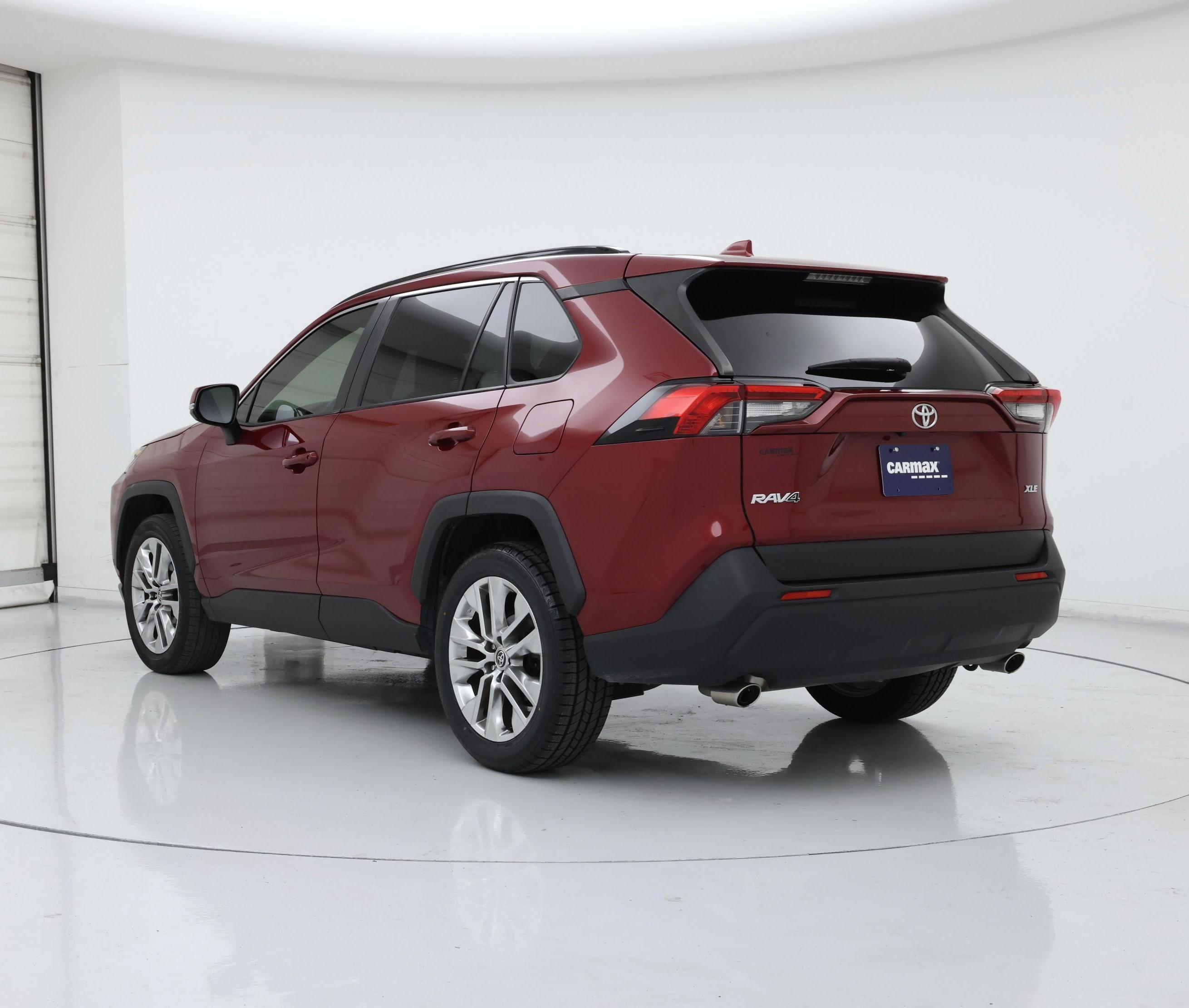 Thumbnail: 2021 Toyota RAV4 - 2