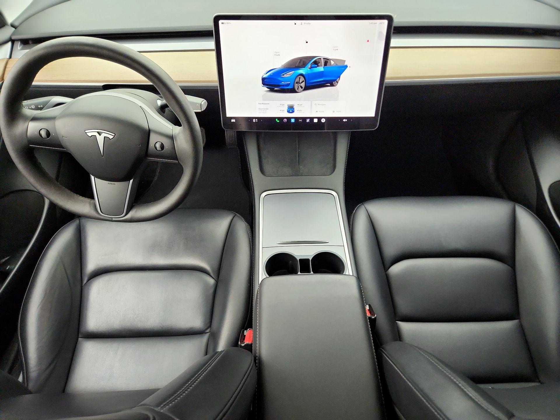 Thumbnail: 2023 Tesla Model 3 - 9