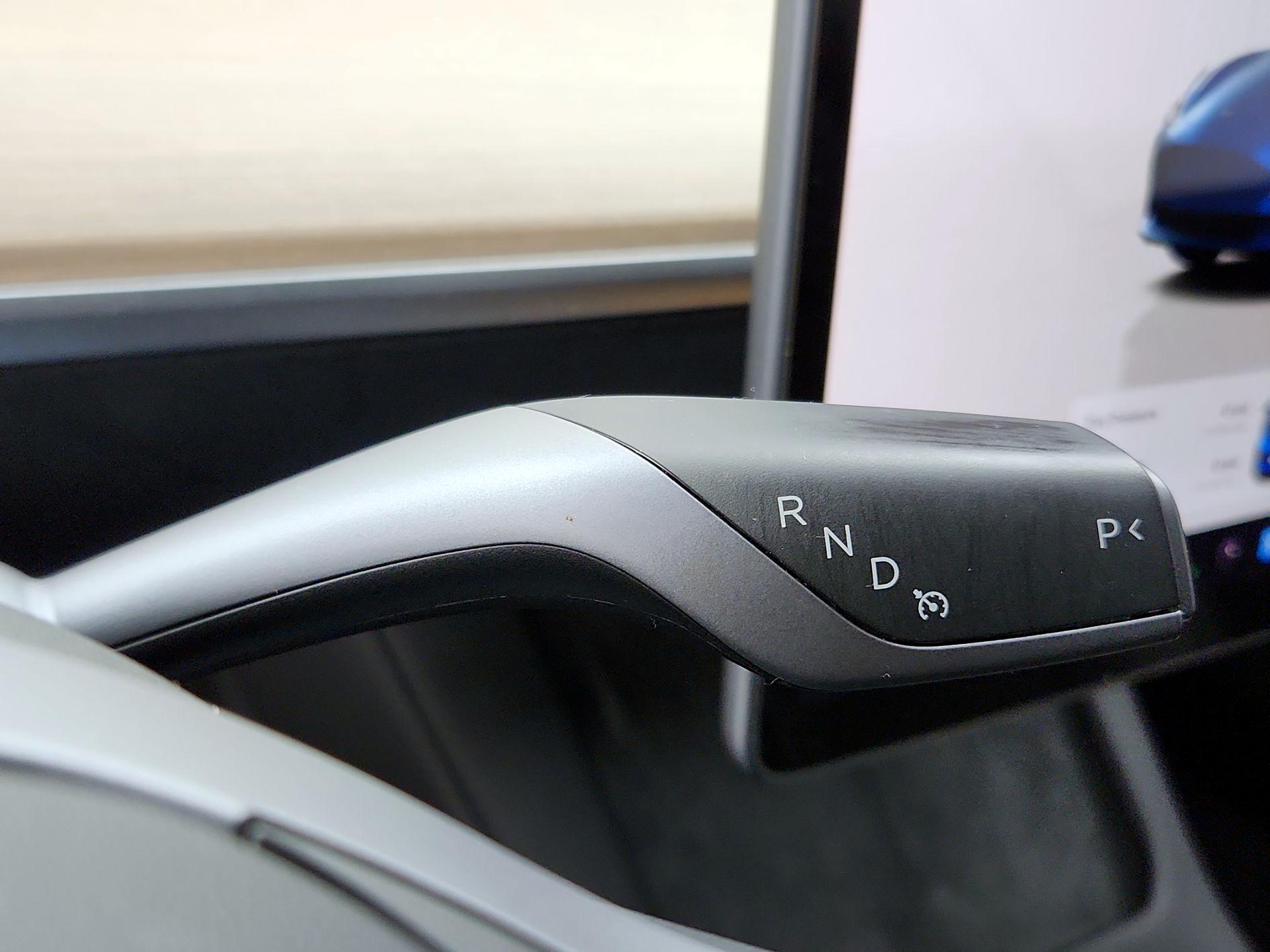 Thumbnail: 2023 Tesla Model 3 - 17