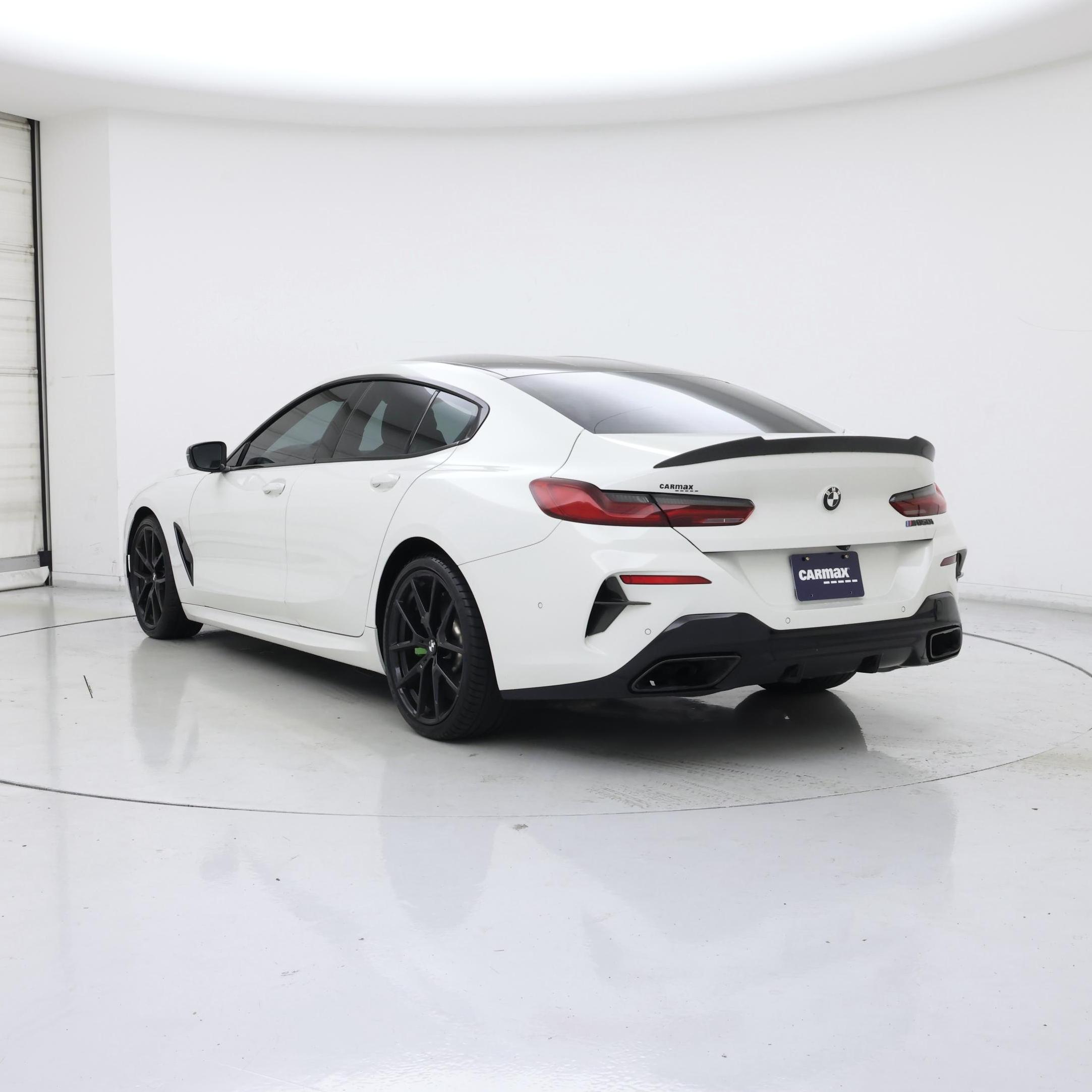 Thumbnail: 2022 BMW 8 Series - 2