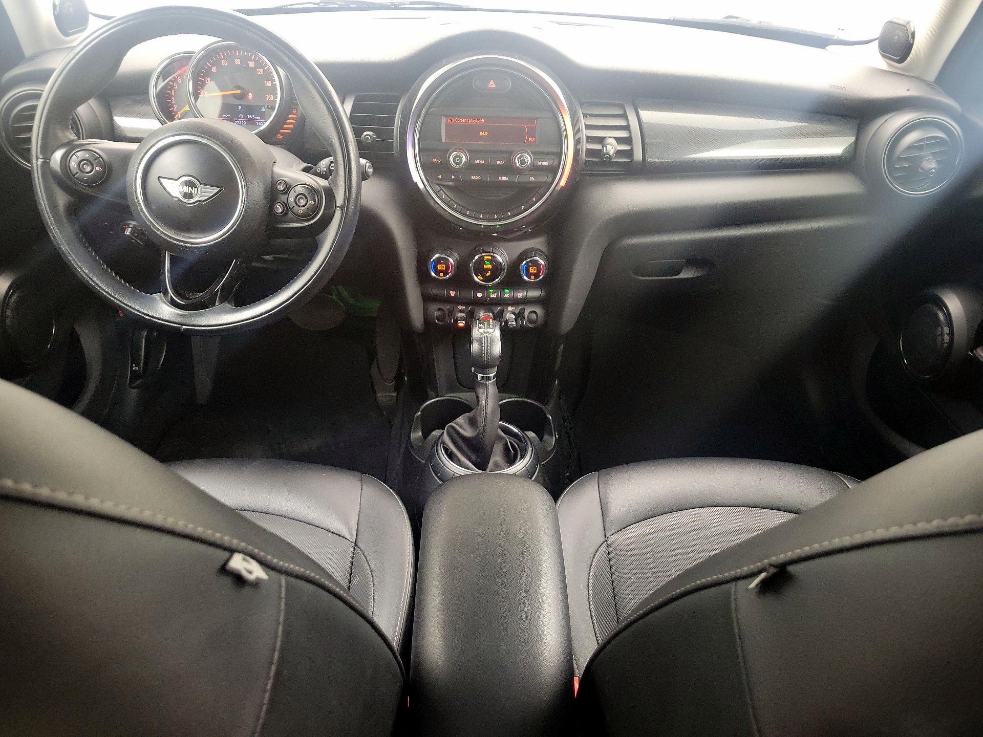 Thumbnail: 2015 MINI Cooper Hardtop - 9