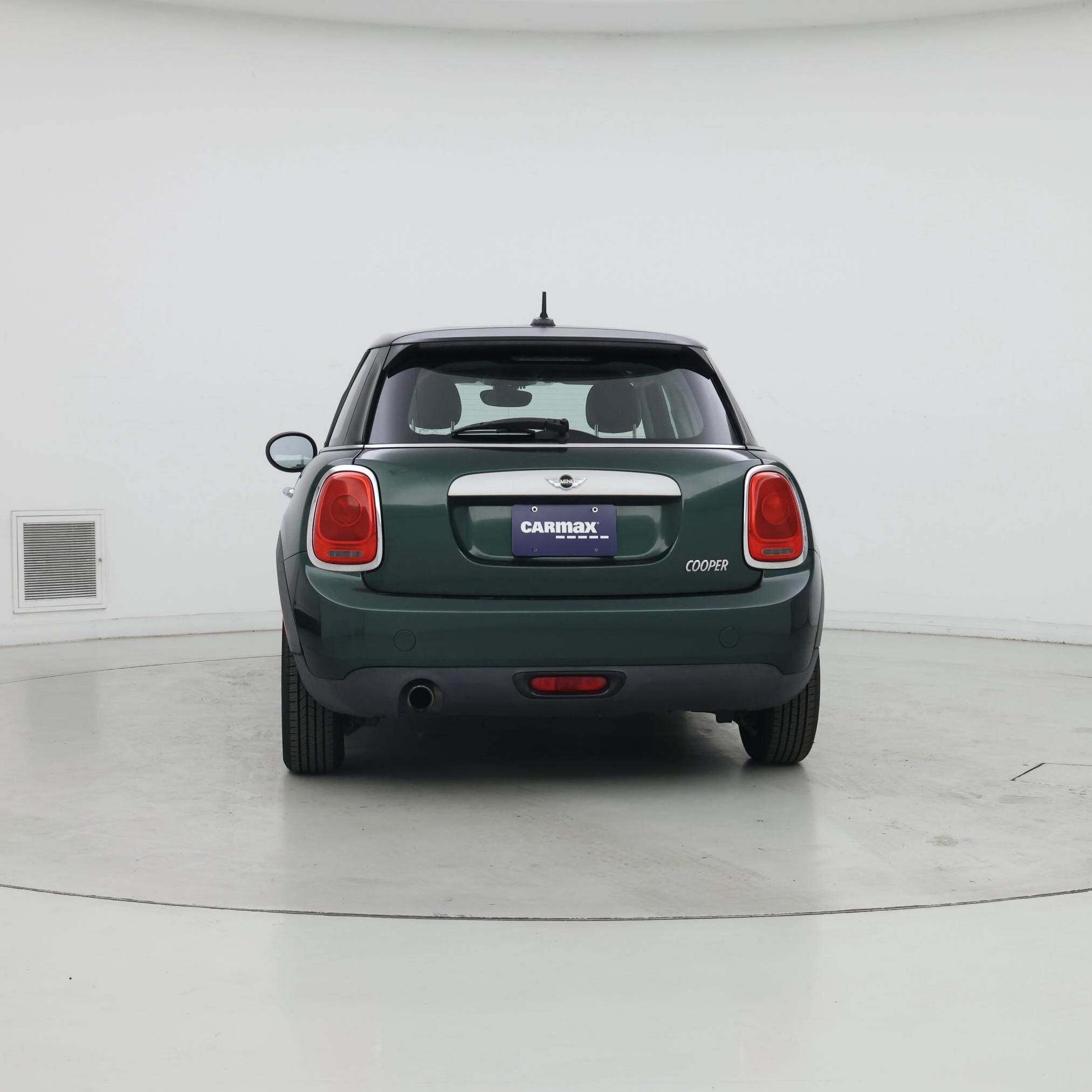 Thumbnail: 2015 MINI Cooper Hardtop - 6