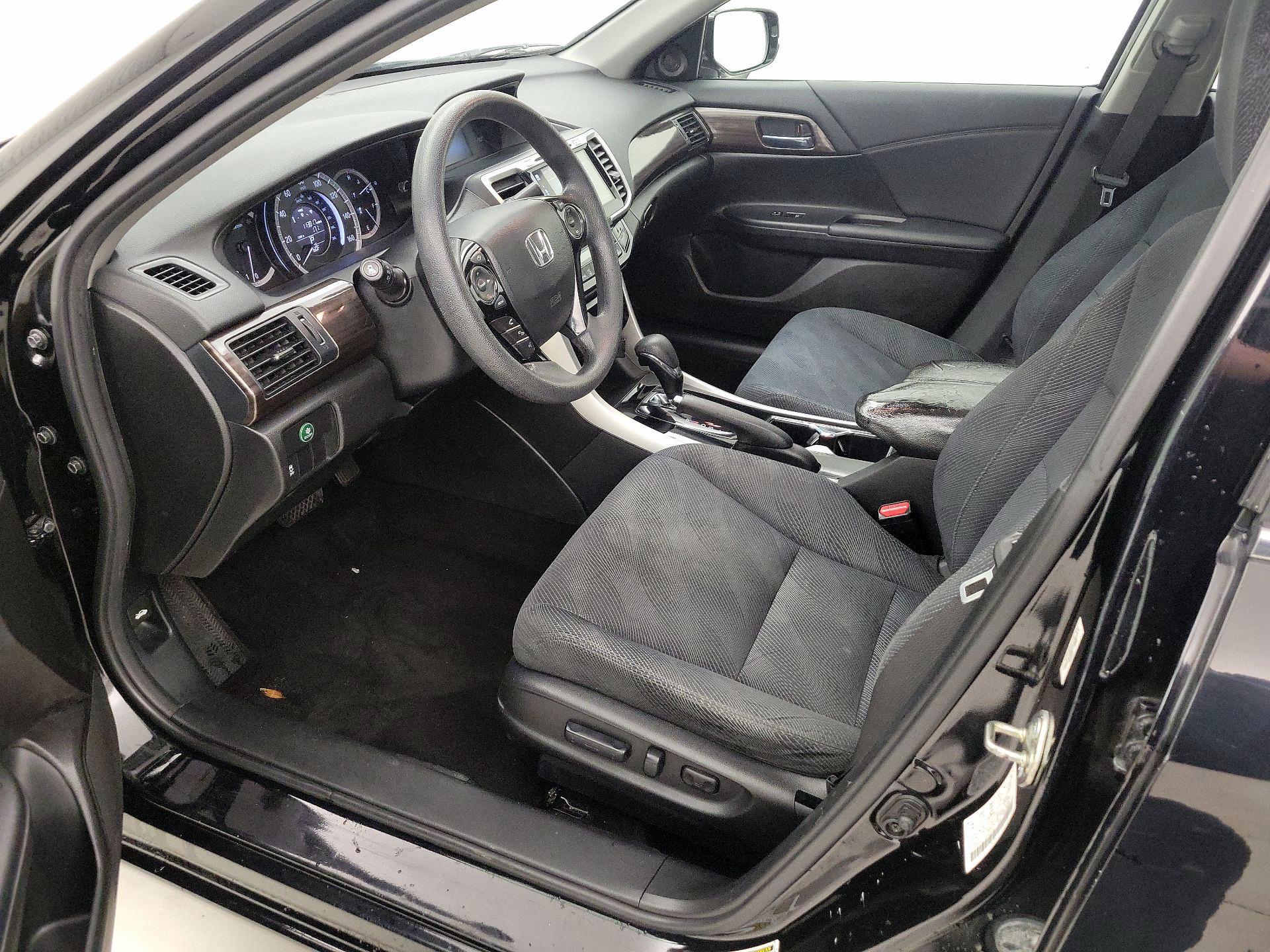 Thumbnail: 2016 Honda Accord - 11