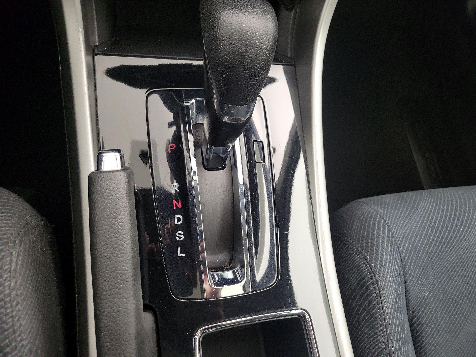 Thumbnail: 2016 Honda Accord - 17