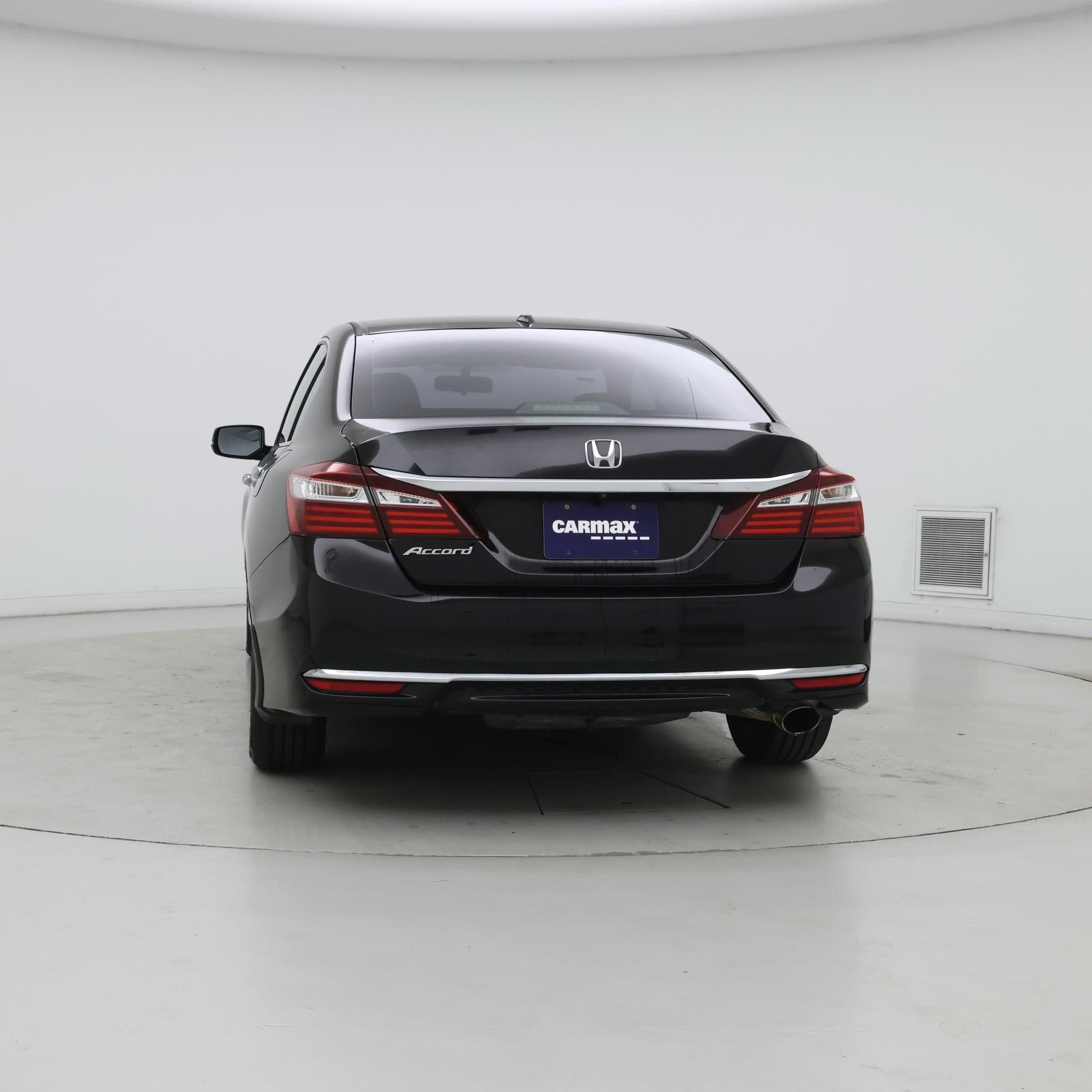 Thumbnail: 2016 Honda Accord - 6