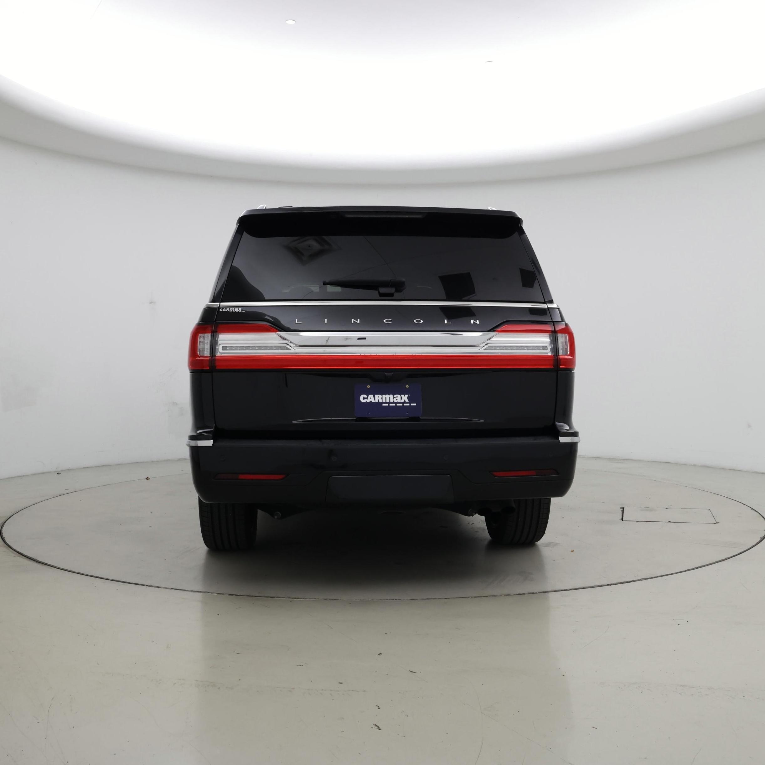 Thumbnail: 2021 Lincoln Navigator L - 6