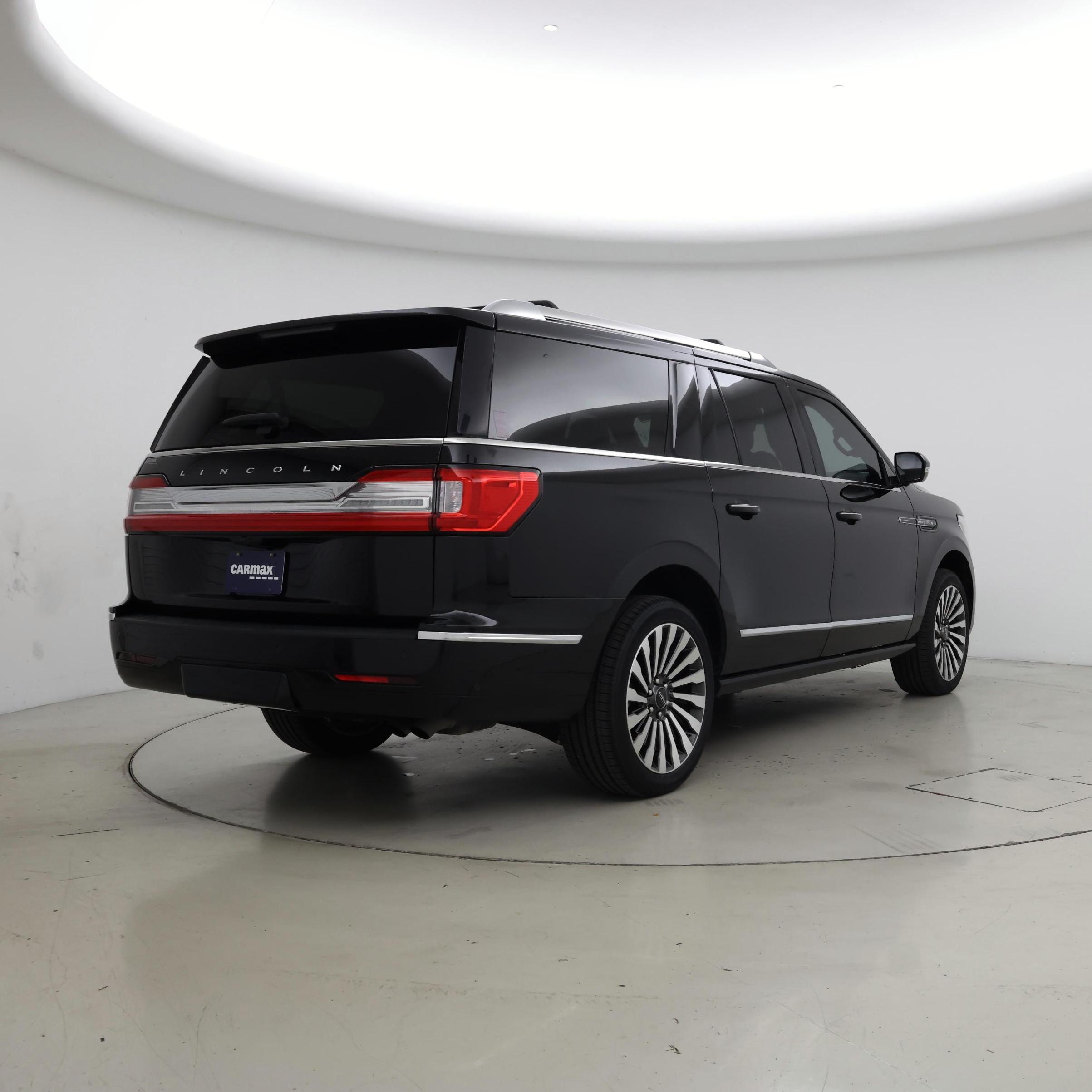 Thumbnail: 2021 Lincoln Navigator L - 8