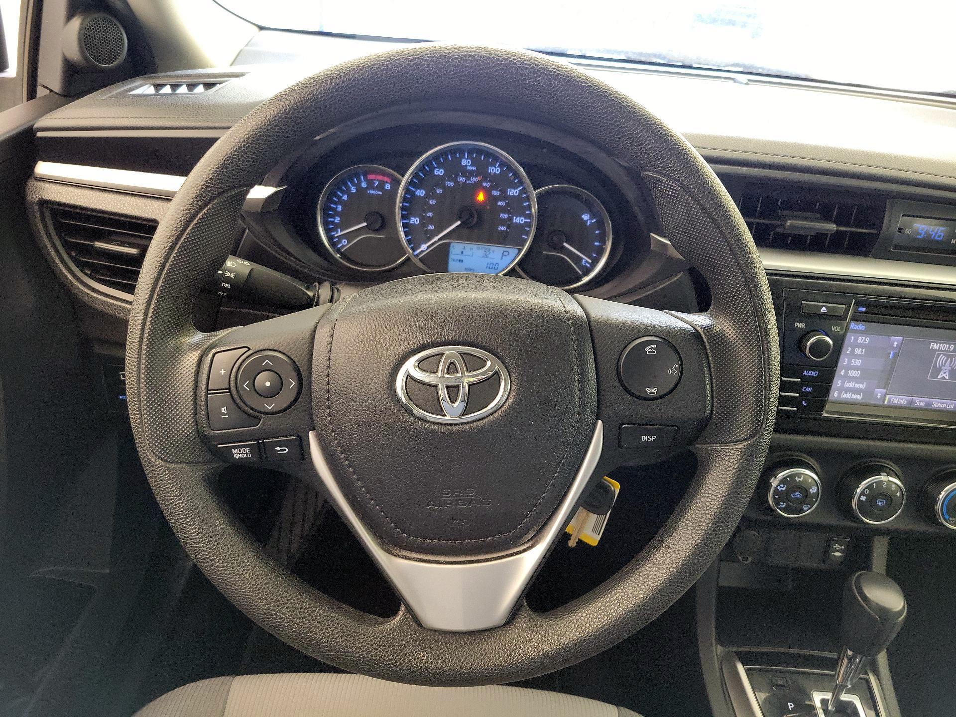 Thumbnail: 2016 Toyota Corolla - 10
