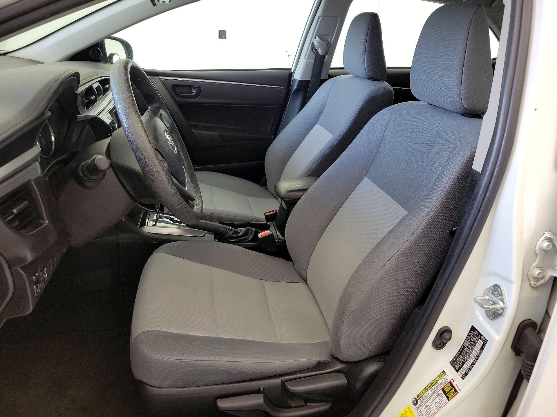 Thumbnail: 2016 Toyota Corolla - 11