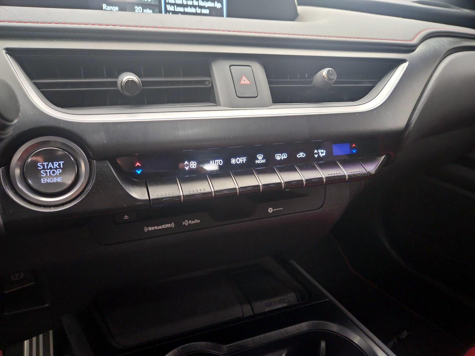 Thumbnail: 2022 Lexus UX - 16