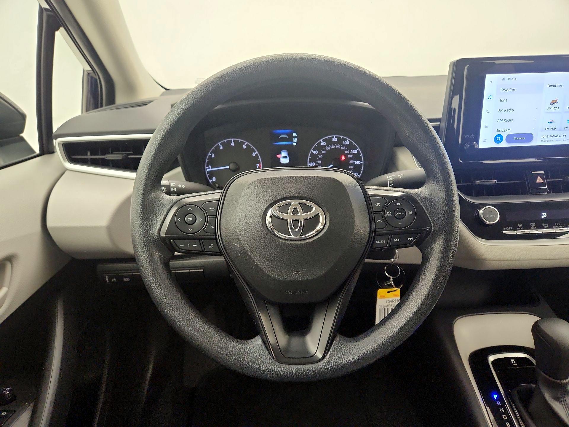 Thumbnail: 2023 Toyota Corolla - 10