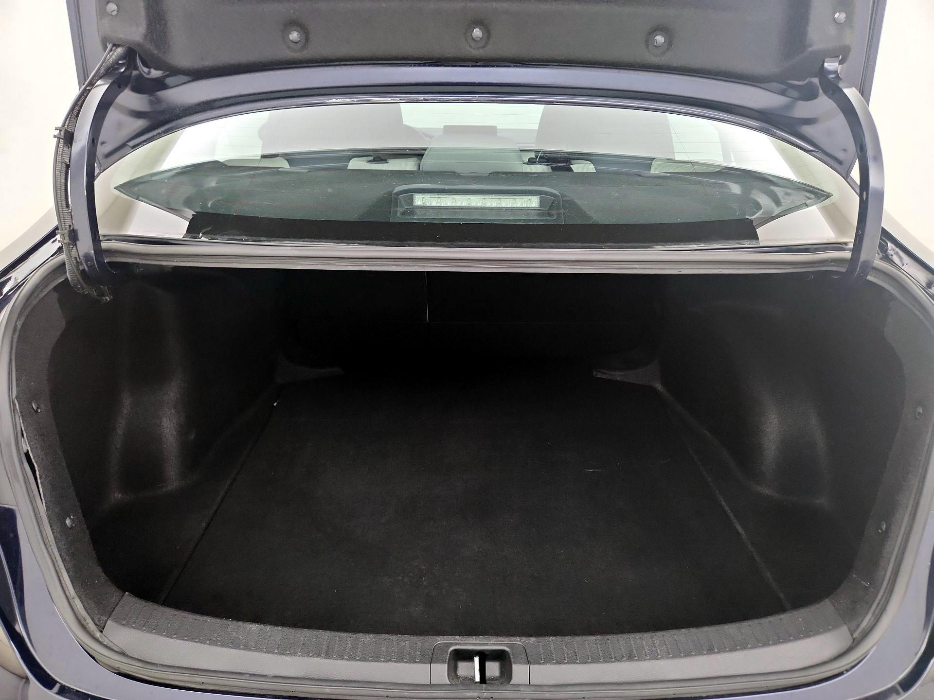 Thumbnail: 2023 Toyota Corolla - 20