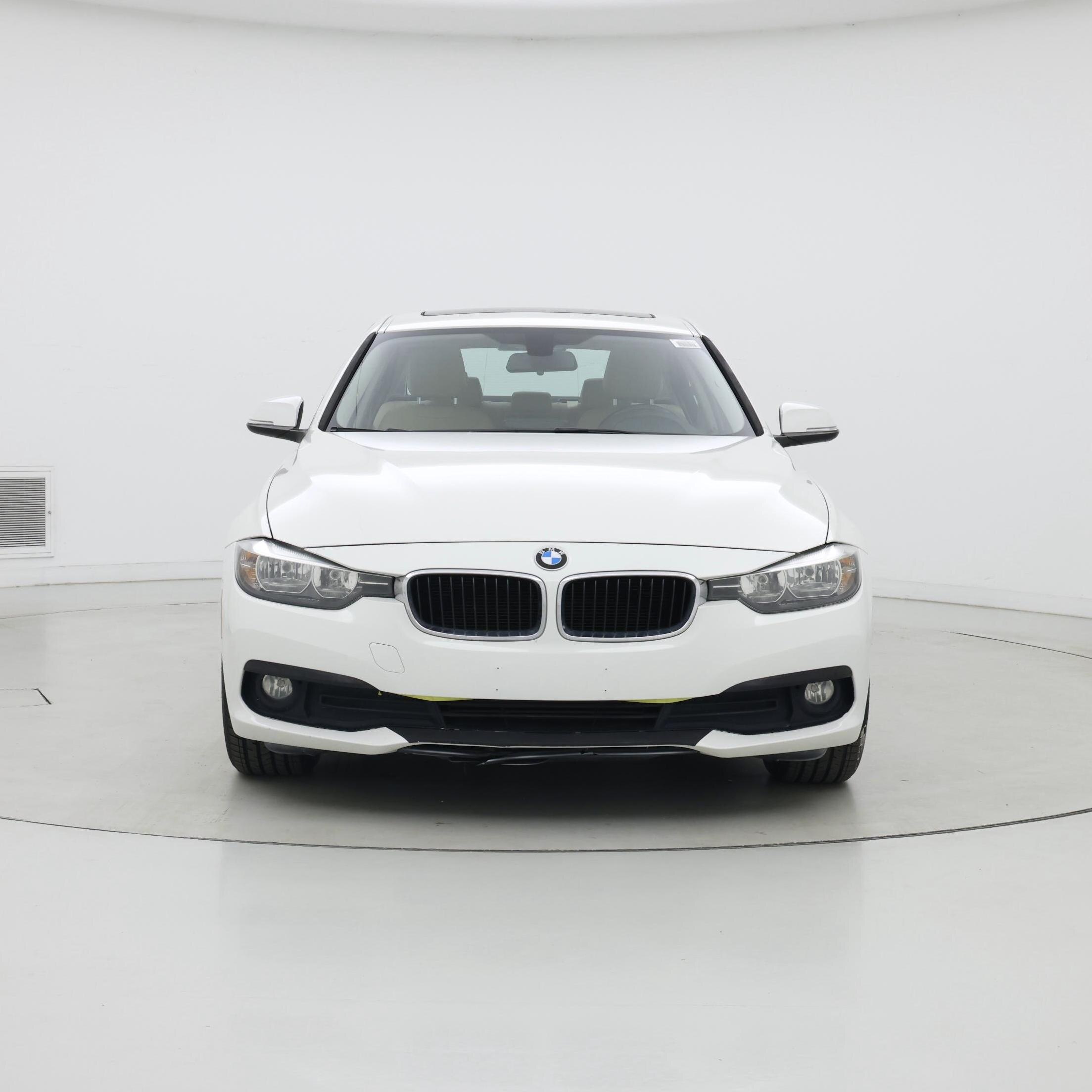 Thumbnail: 2017 BMW 3 Series - 5