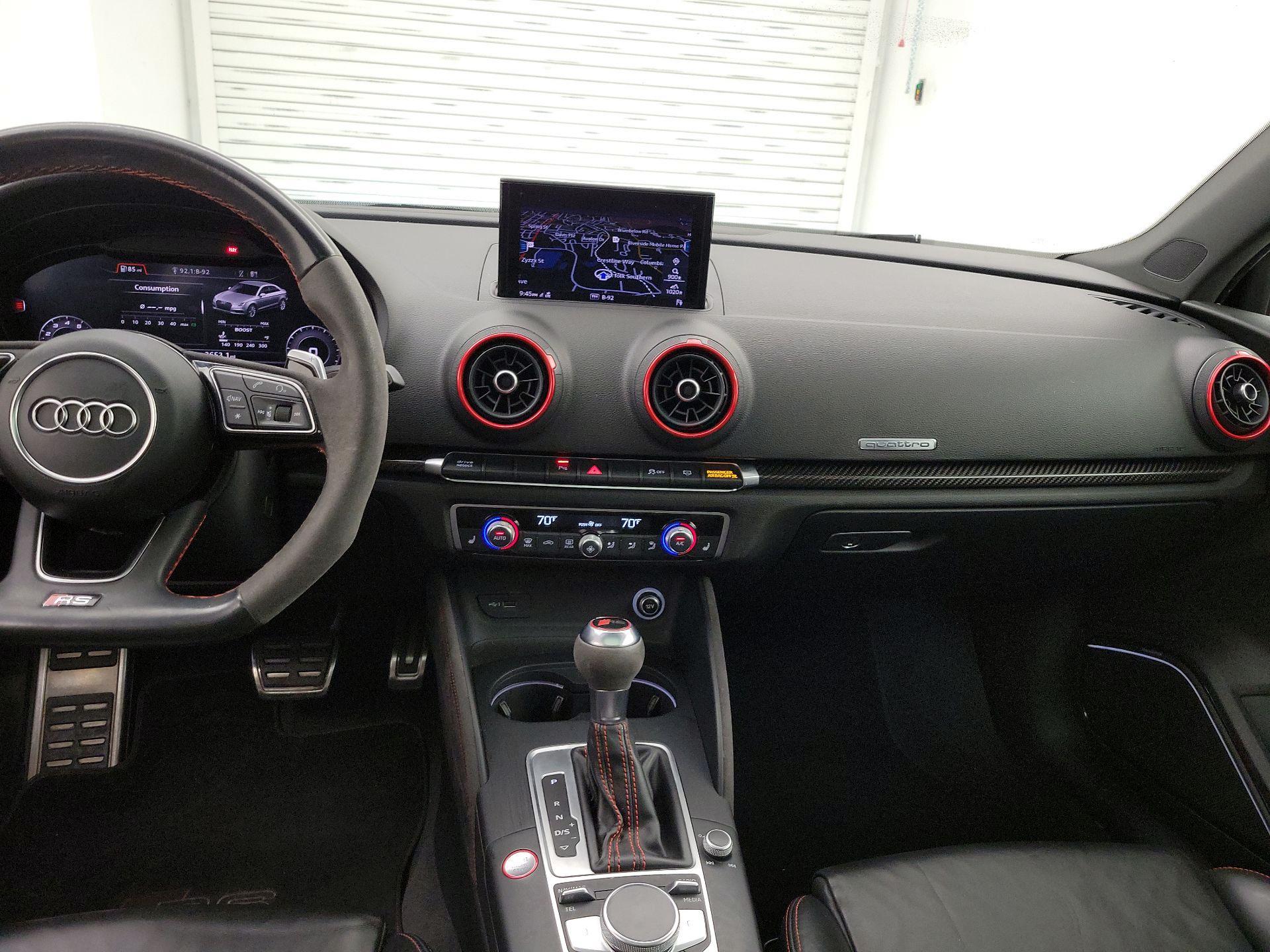 Thumbnail: 2018 Audi RS 3 - 9