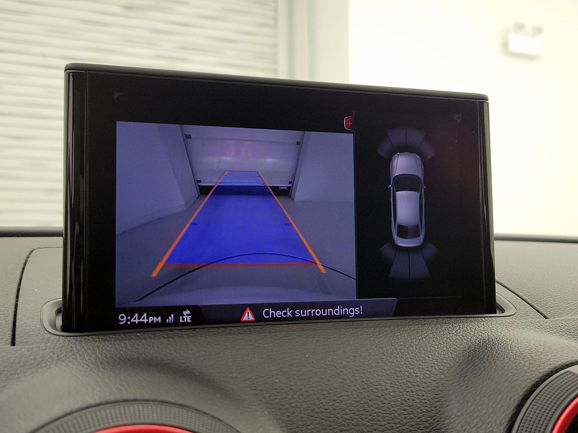 Thumbnail: 2018 Audi RS 3 - 15