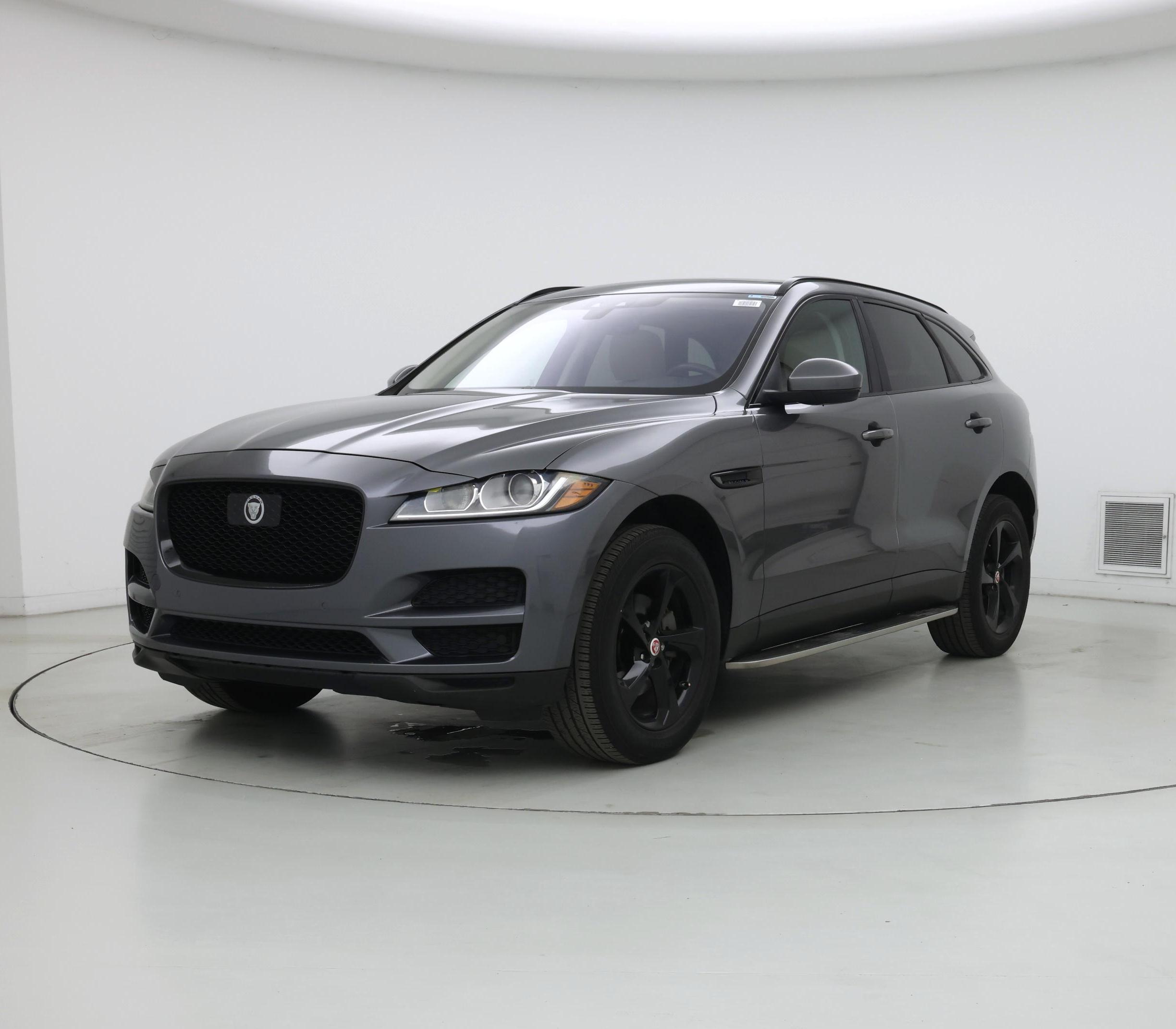 Thumbnail: 2019 Jaguar F-Pace - 4