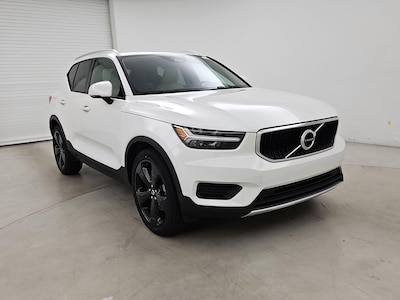 2020 Volvo XC40 T5 Momentum
