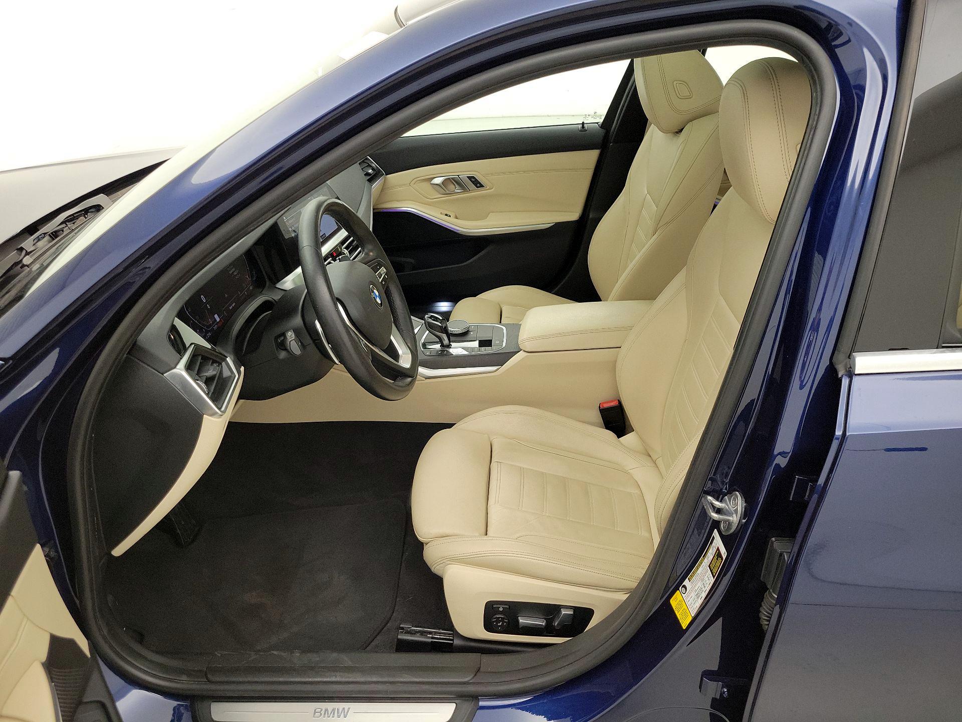 Thumbnail: 2019 BMW 3 Series - 11