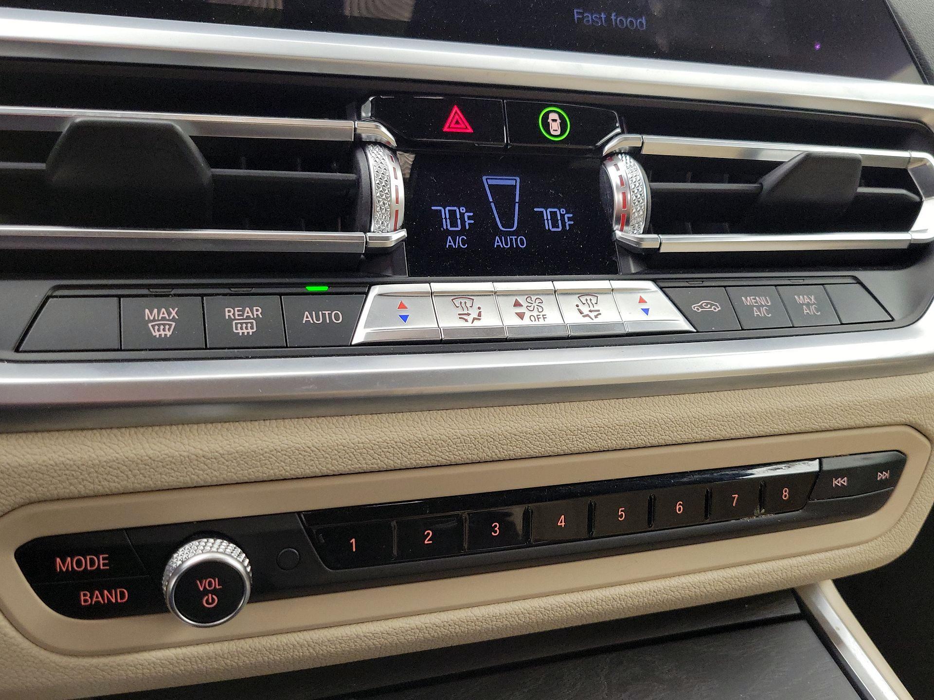 Thumbnail: 2019 BMW 3 Series - 17