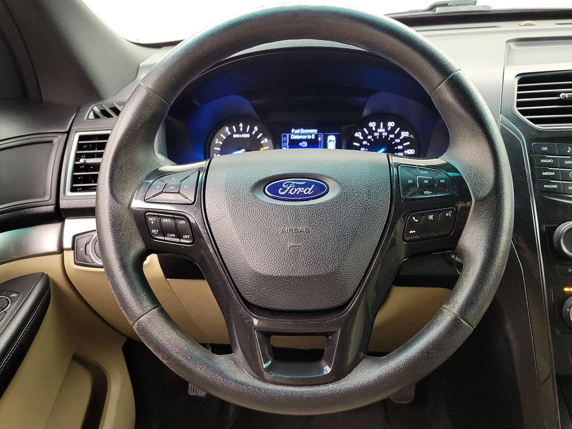 Thumbnail: 2017 Ford Explorer - 10