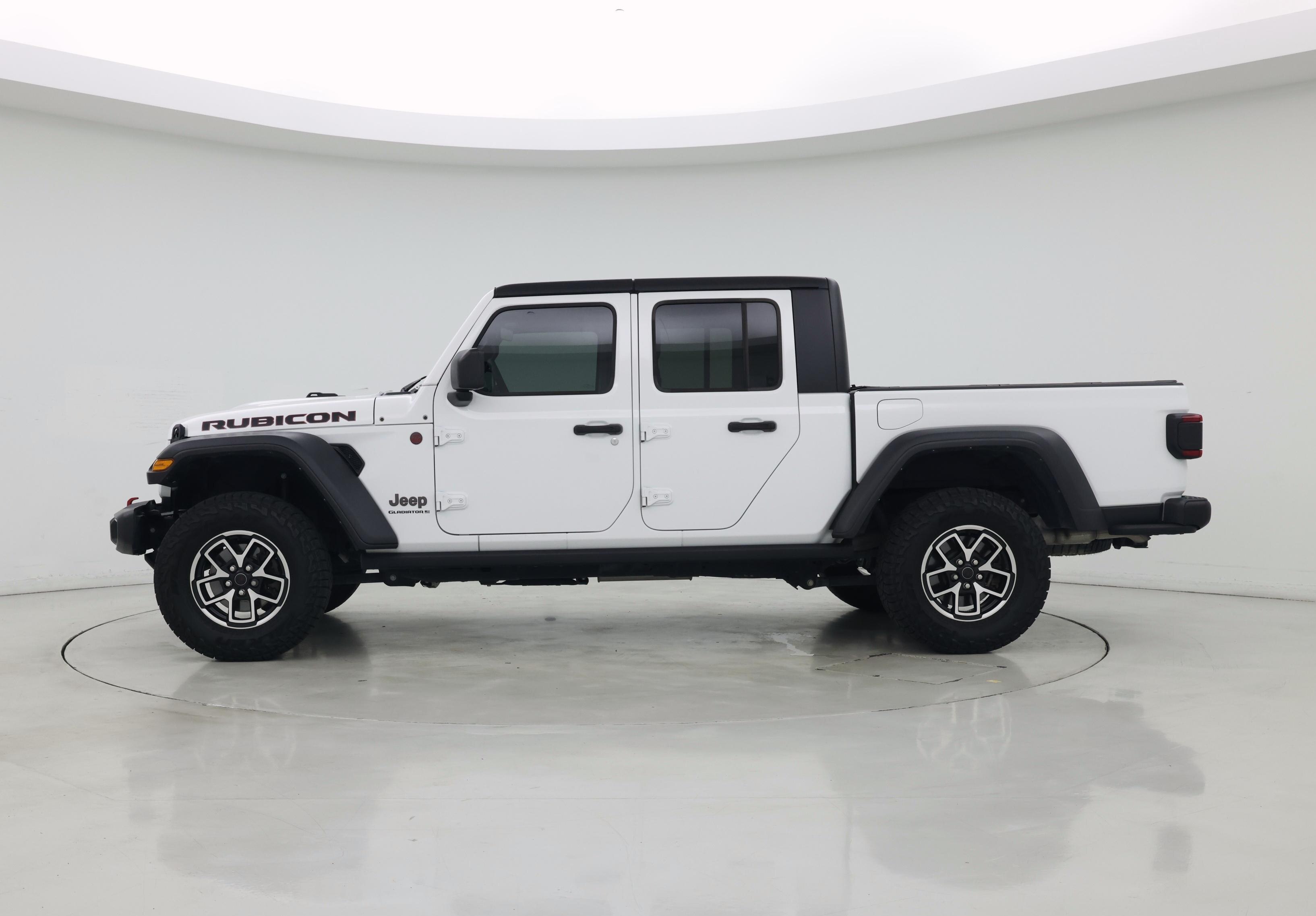 Thumbnail: 2024 Jeep Gladiator - 3