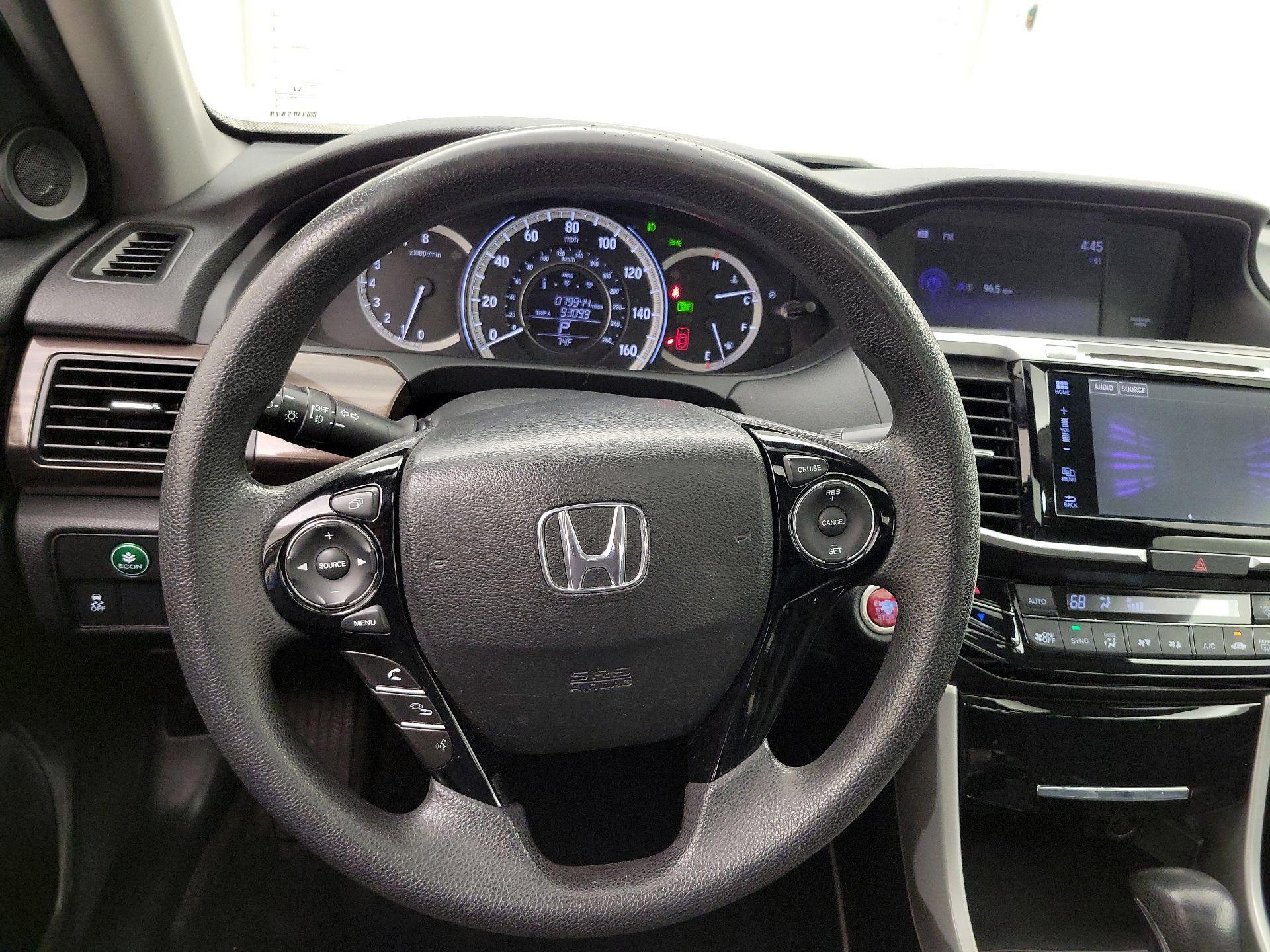 Thumbnail: 2016 Honda Accord - 10