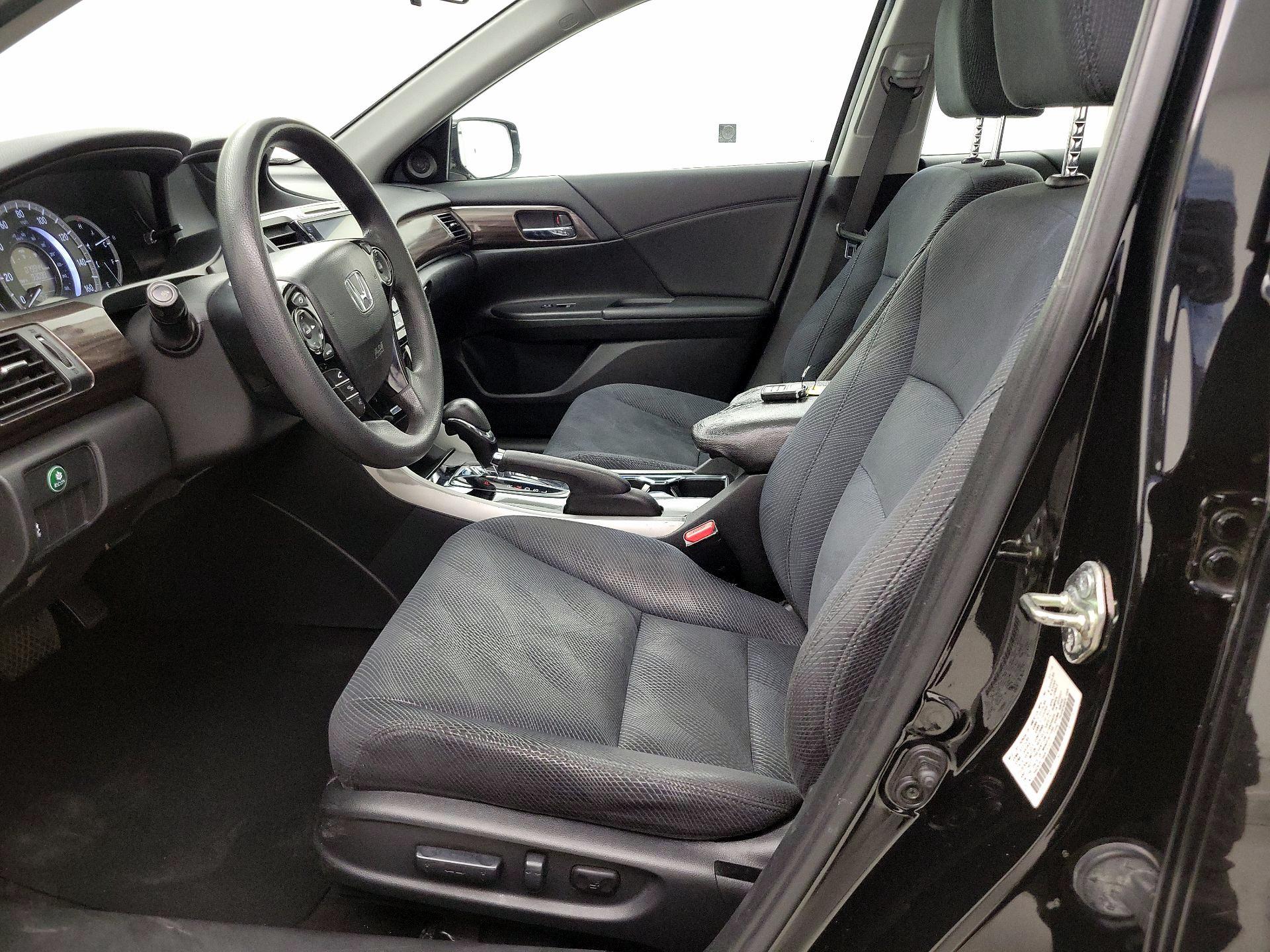 Thumbnail: 2016 Honda Accord - 11