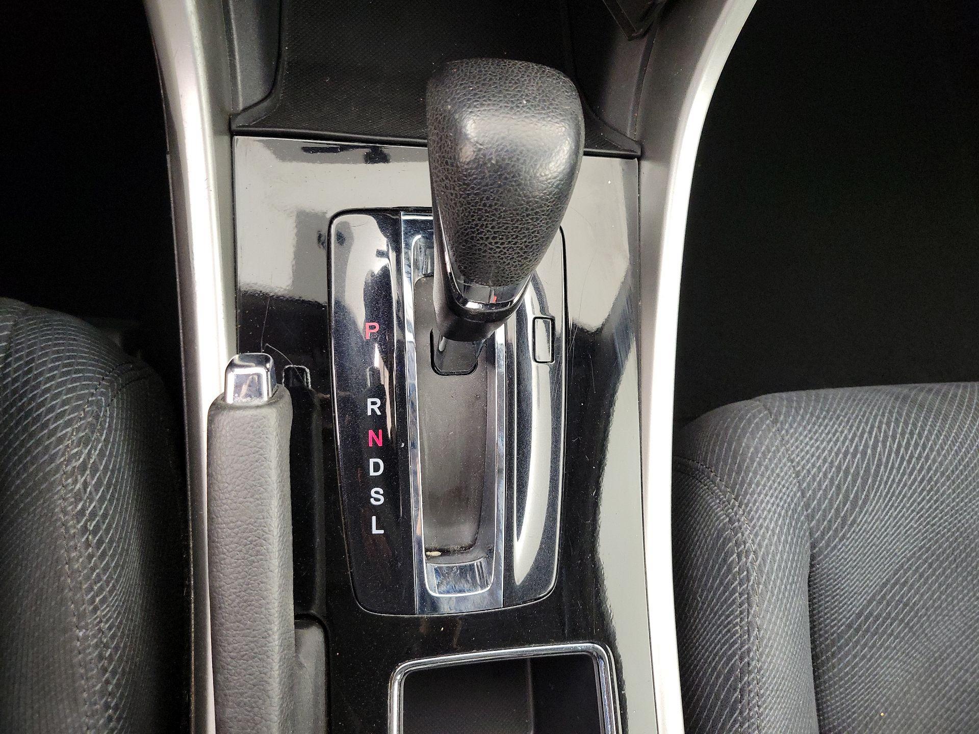 Thumbnail: 2016 Honda Accord - 17