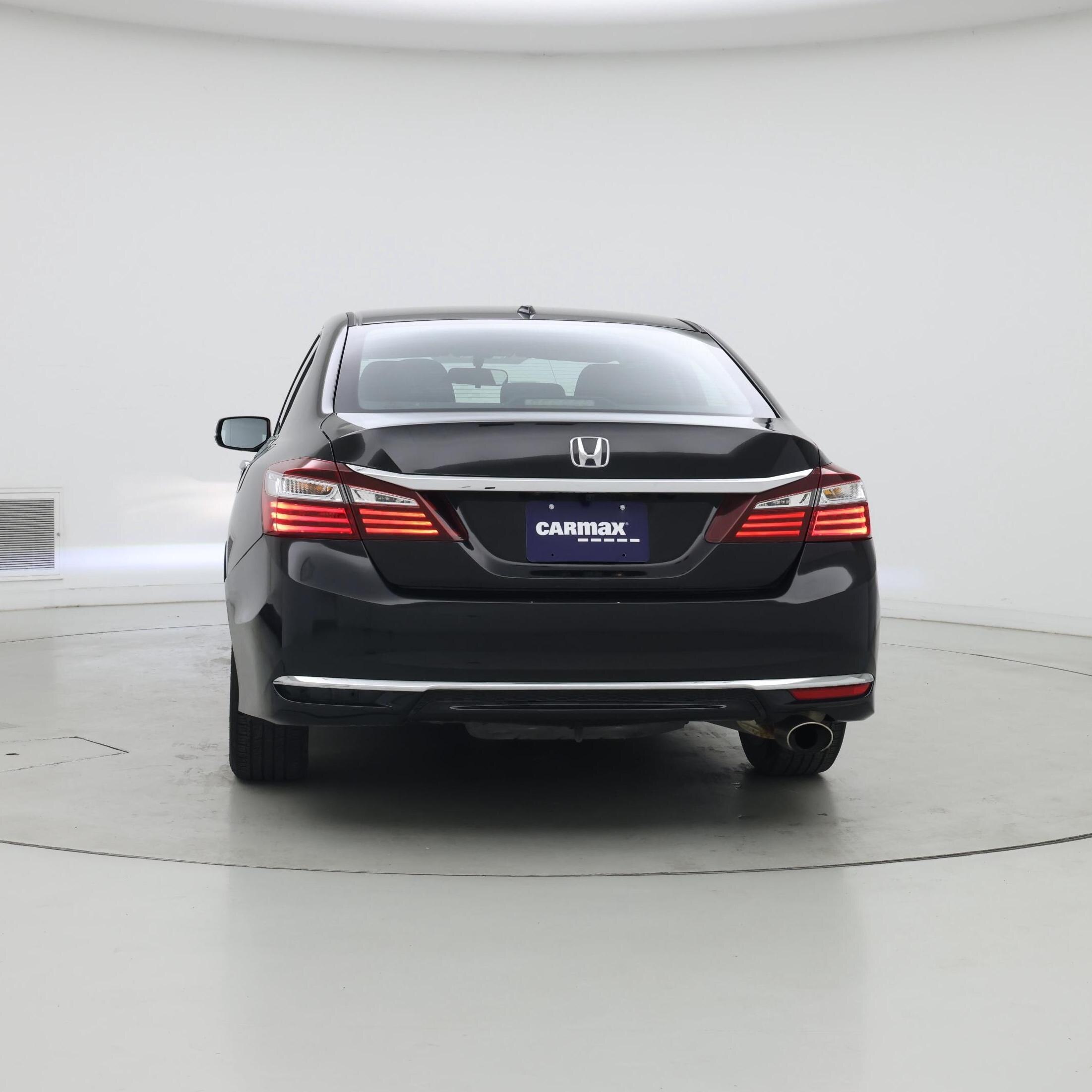 Thumbnail: 2016 Honda Accord - 6