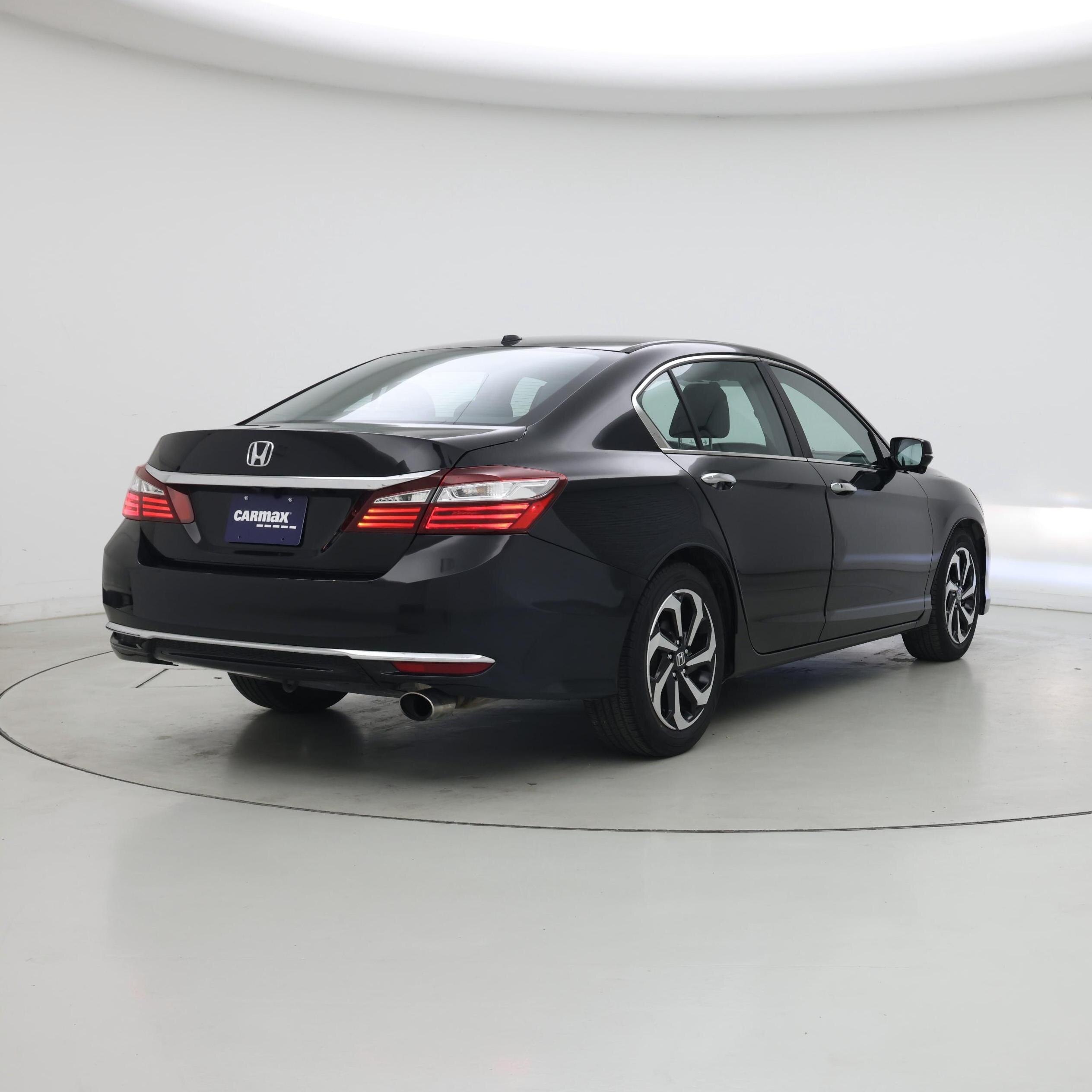 Thumbnail: 2016 Honda Accord - 8