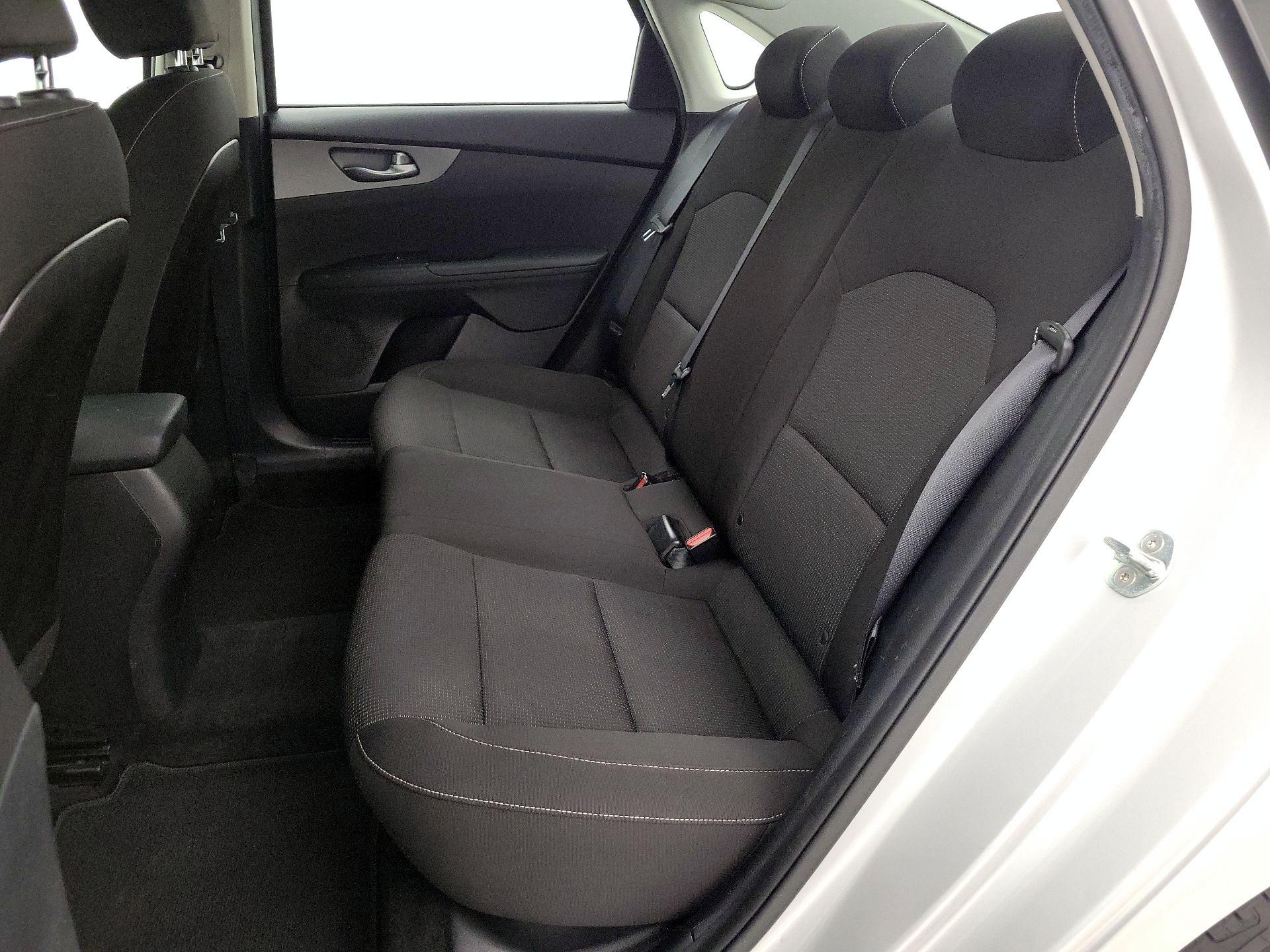 Thumbnail: 2021 Kia Forte - 19