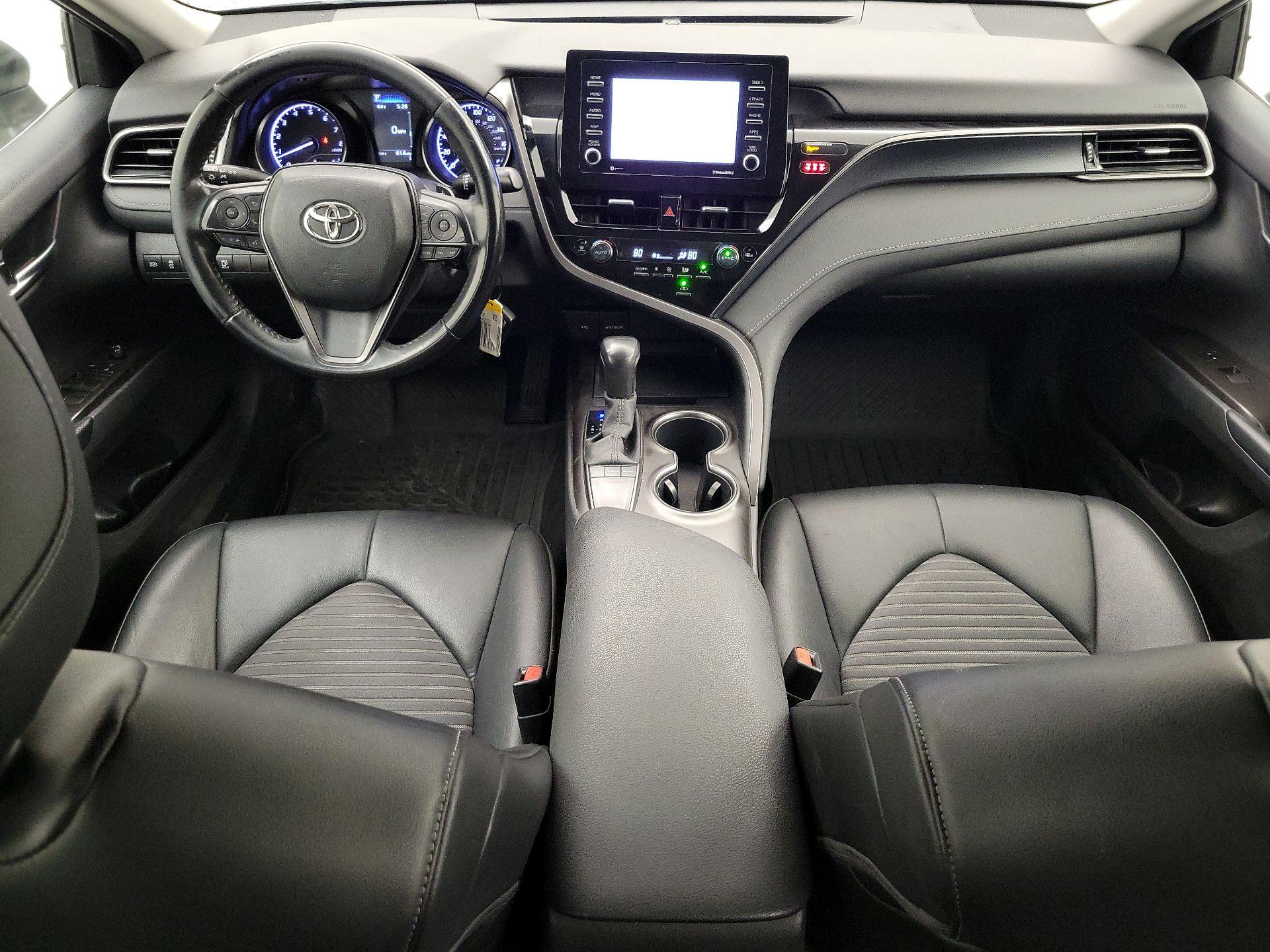 Thumbnail: 2022 Toyota Camry - 9