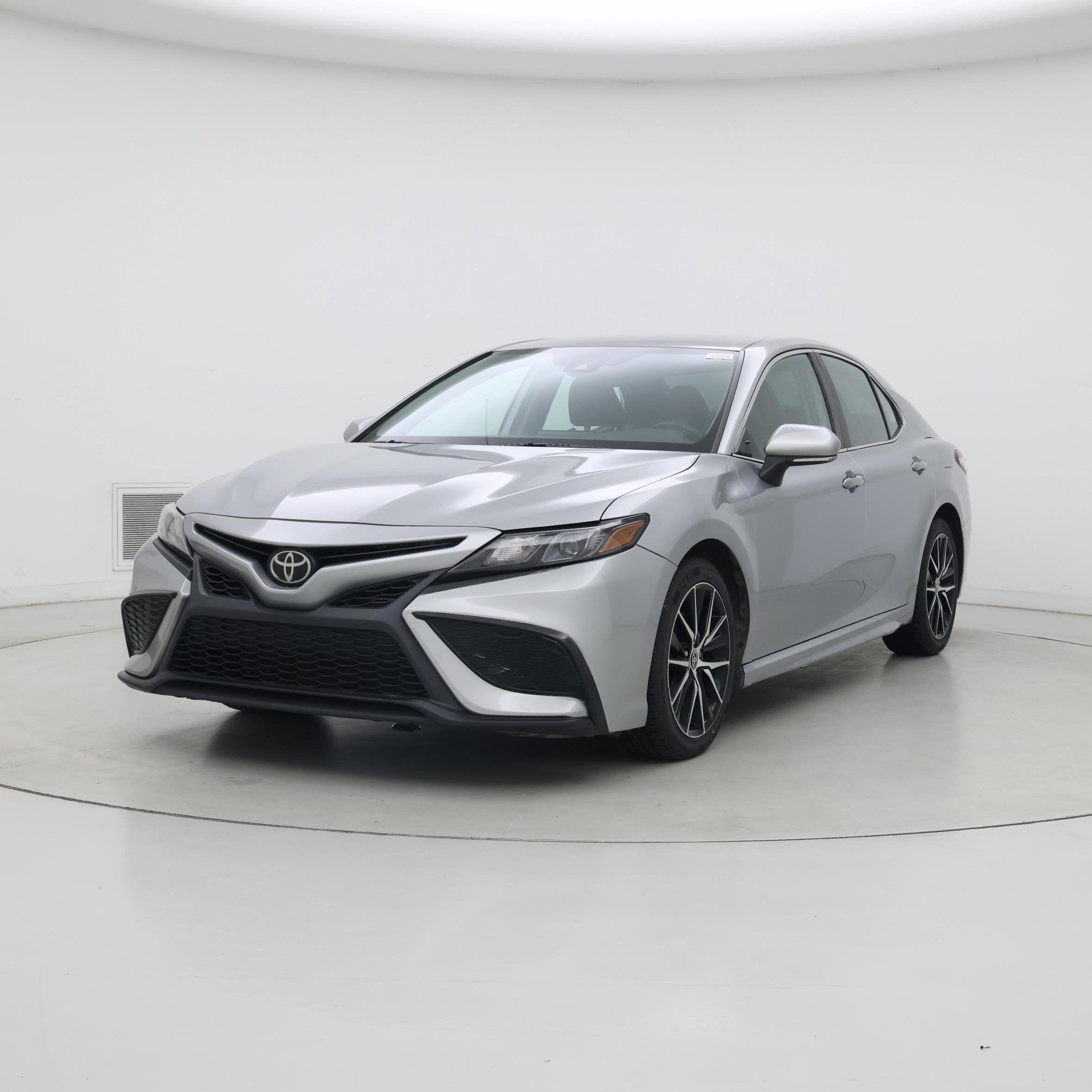 Thumbnail: 2022 Toyota Camry - 4