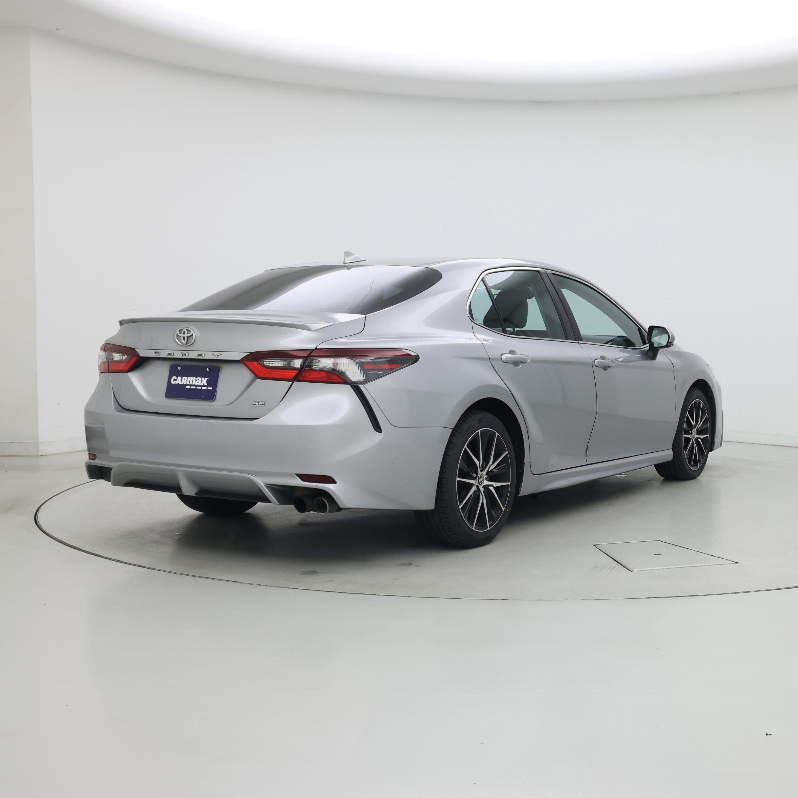 Thumbnail: 2022 Toyota Camry - 8