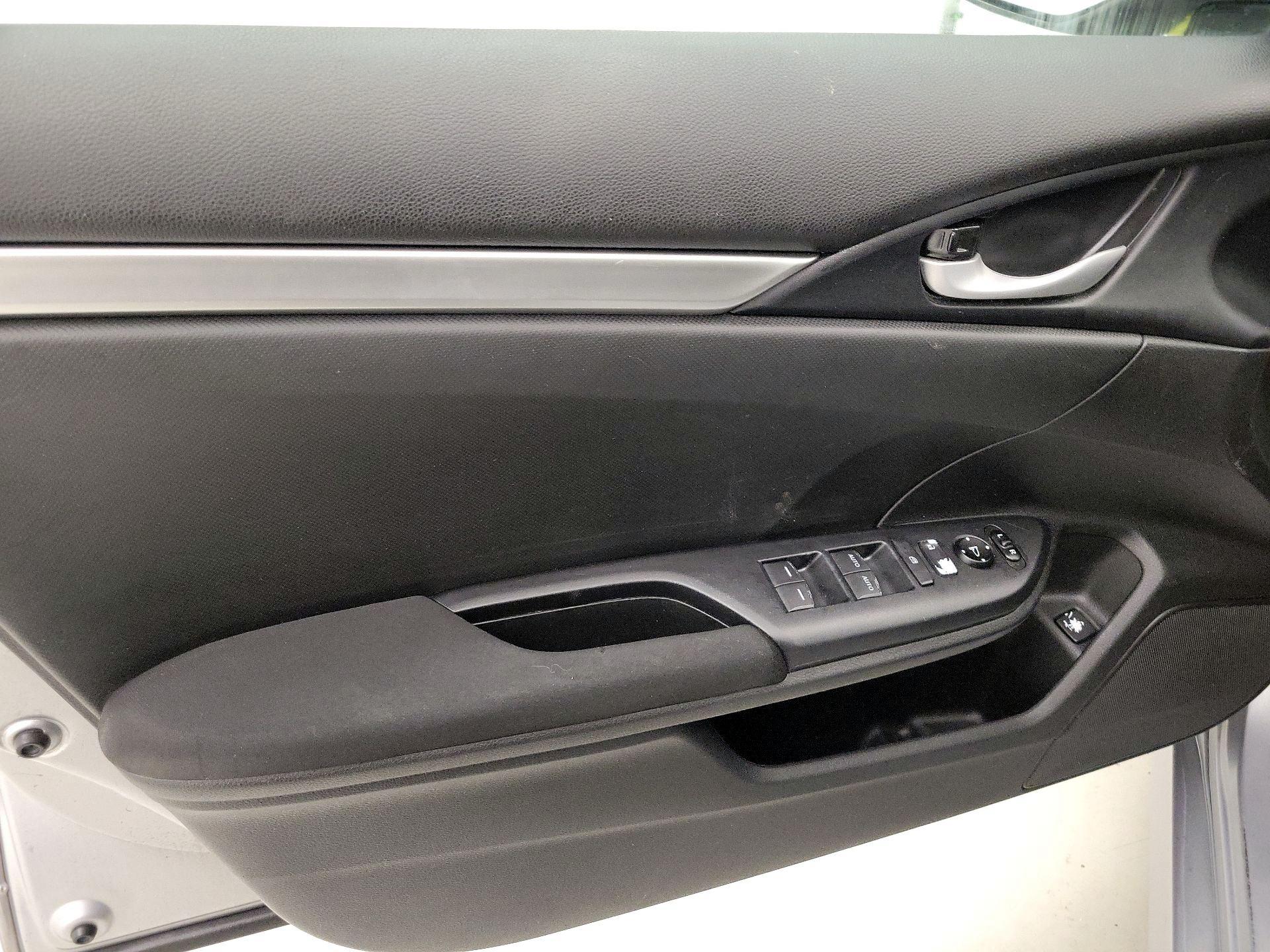 Thumbnail: 2020 Honda Civic - 12