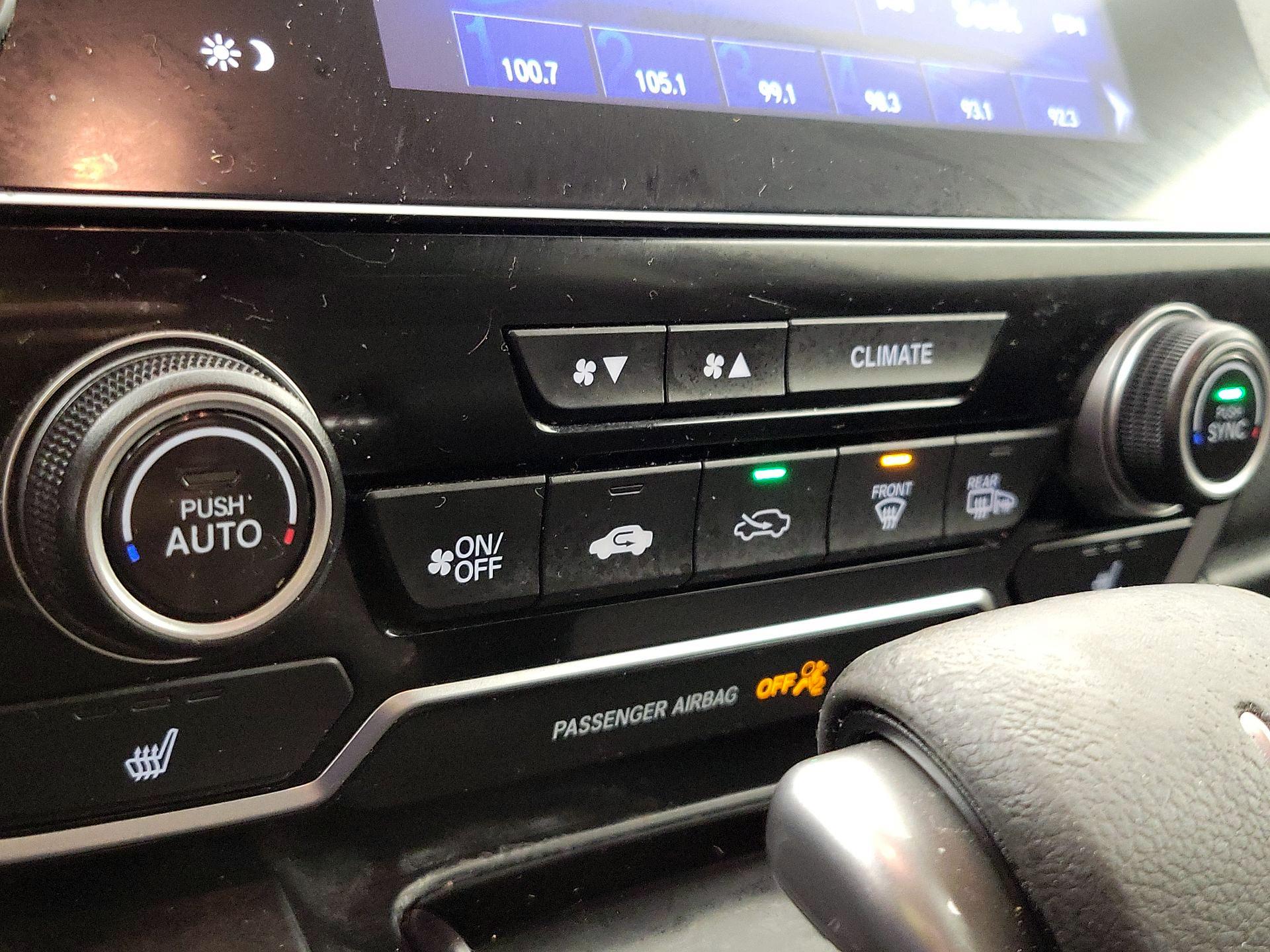 Thumbnail: 2019 Honda CR-V - 16