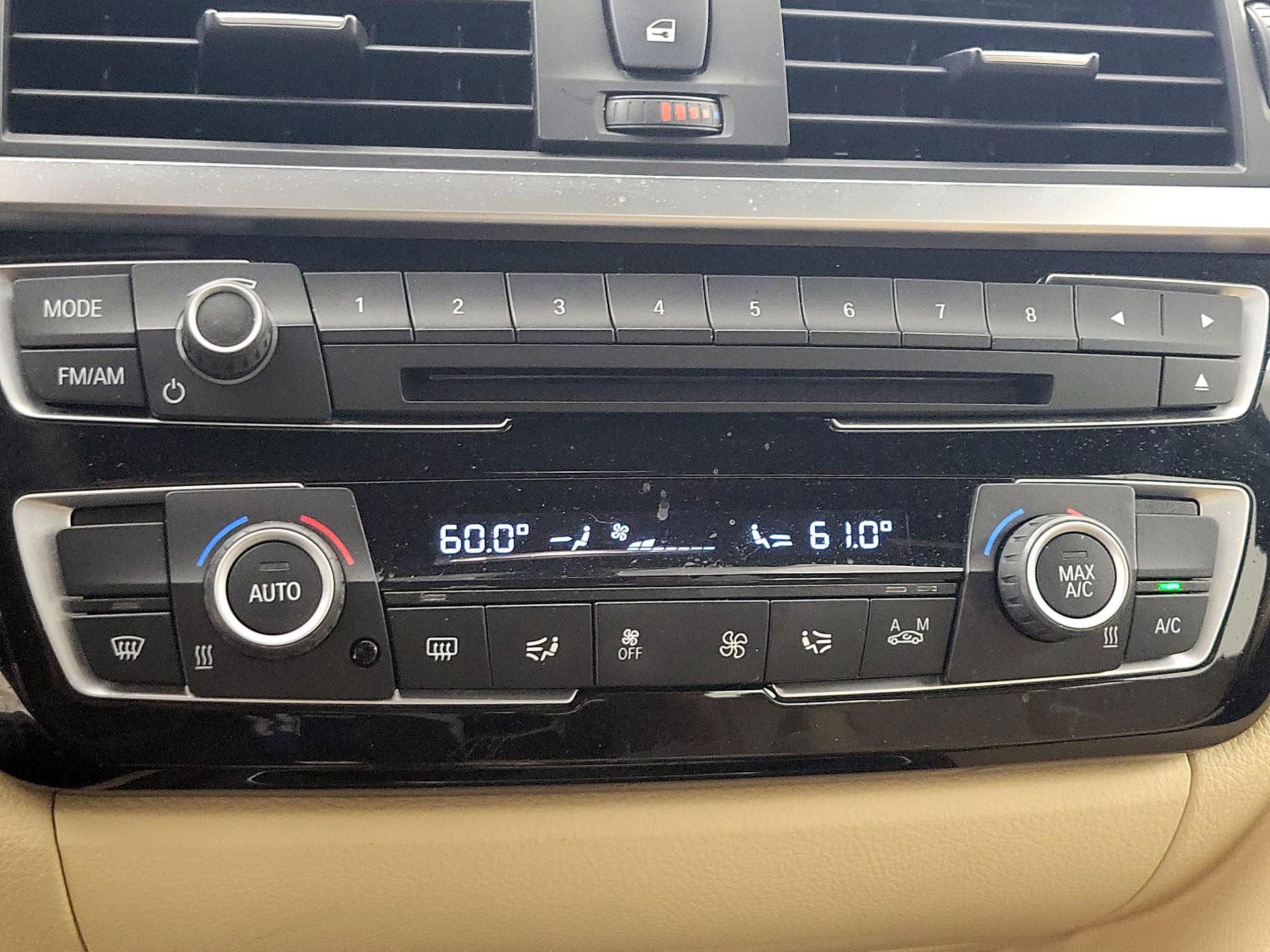 Thumbnail: 2018 BMW 3 Series - 16