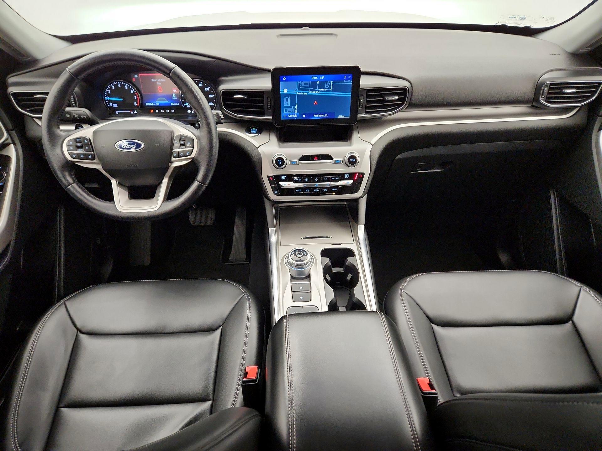 Thumbnail: 2021 Ford Explorer - 9